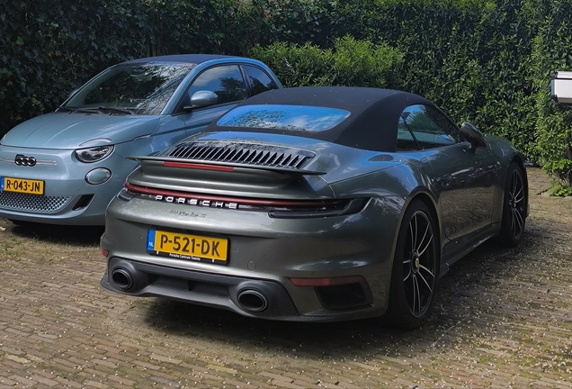 Porsche 992 Turbo S Cabriolet