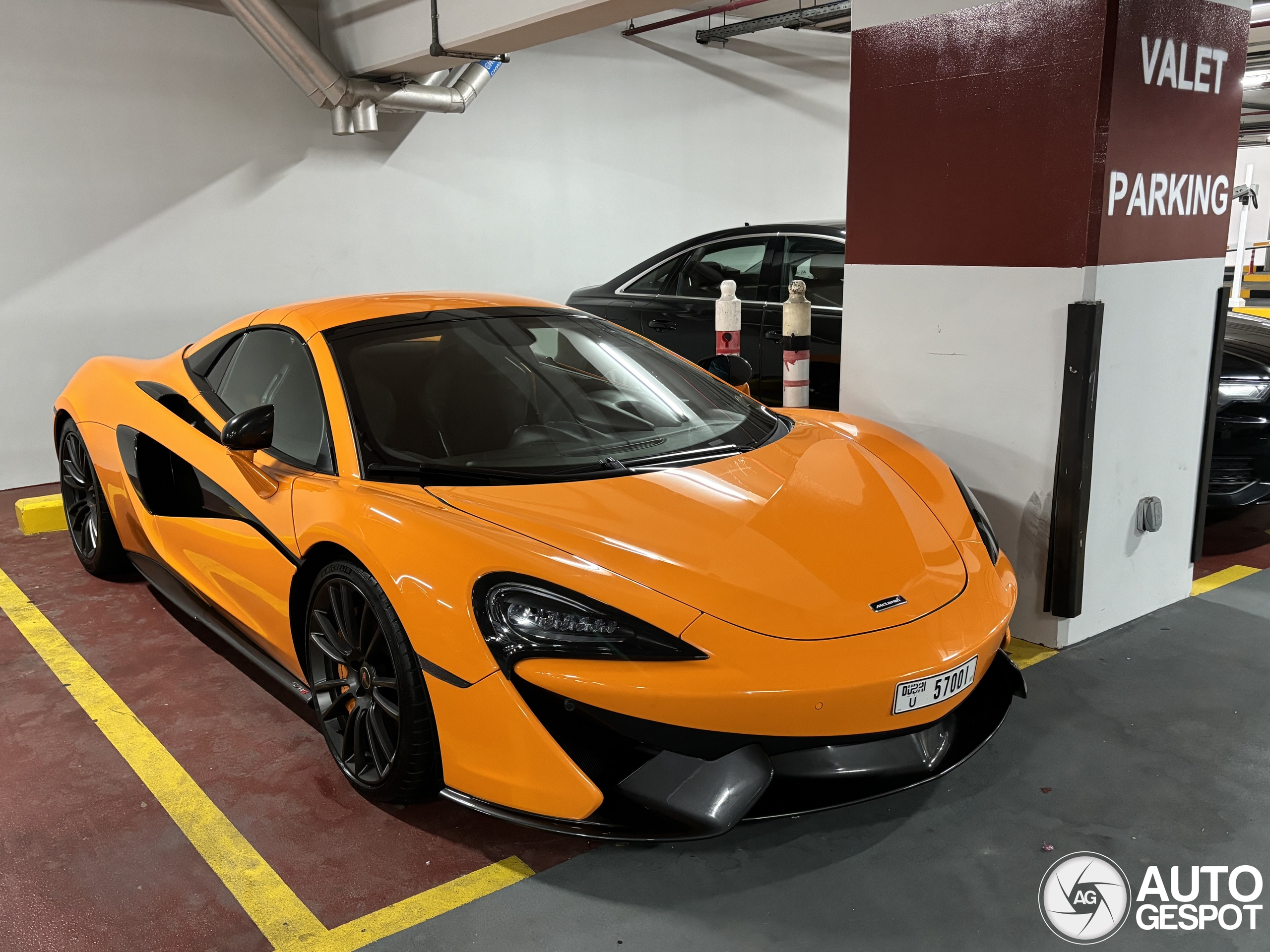 McLaren 570S