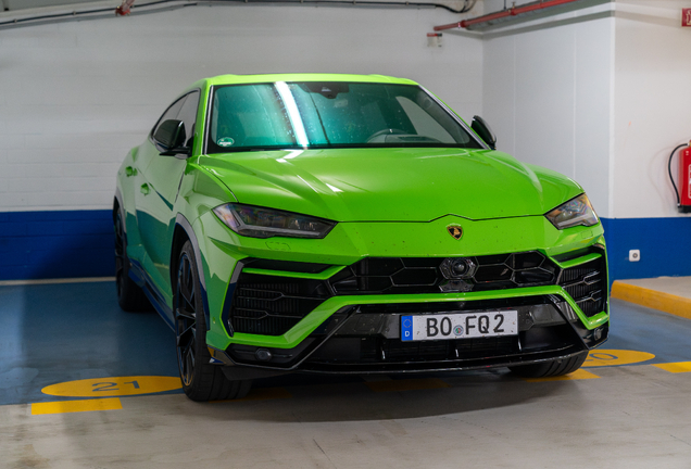 Lamborghini Urus