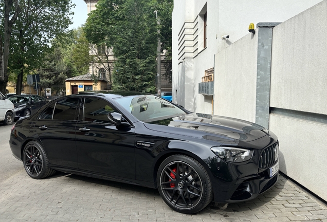 Mercedes-AMG E 63 S W213 2021