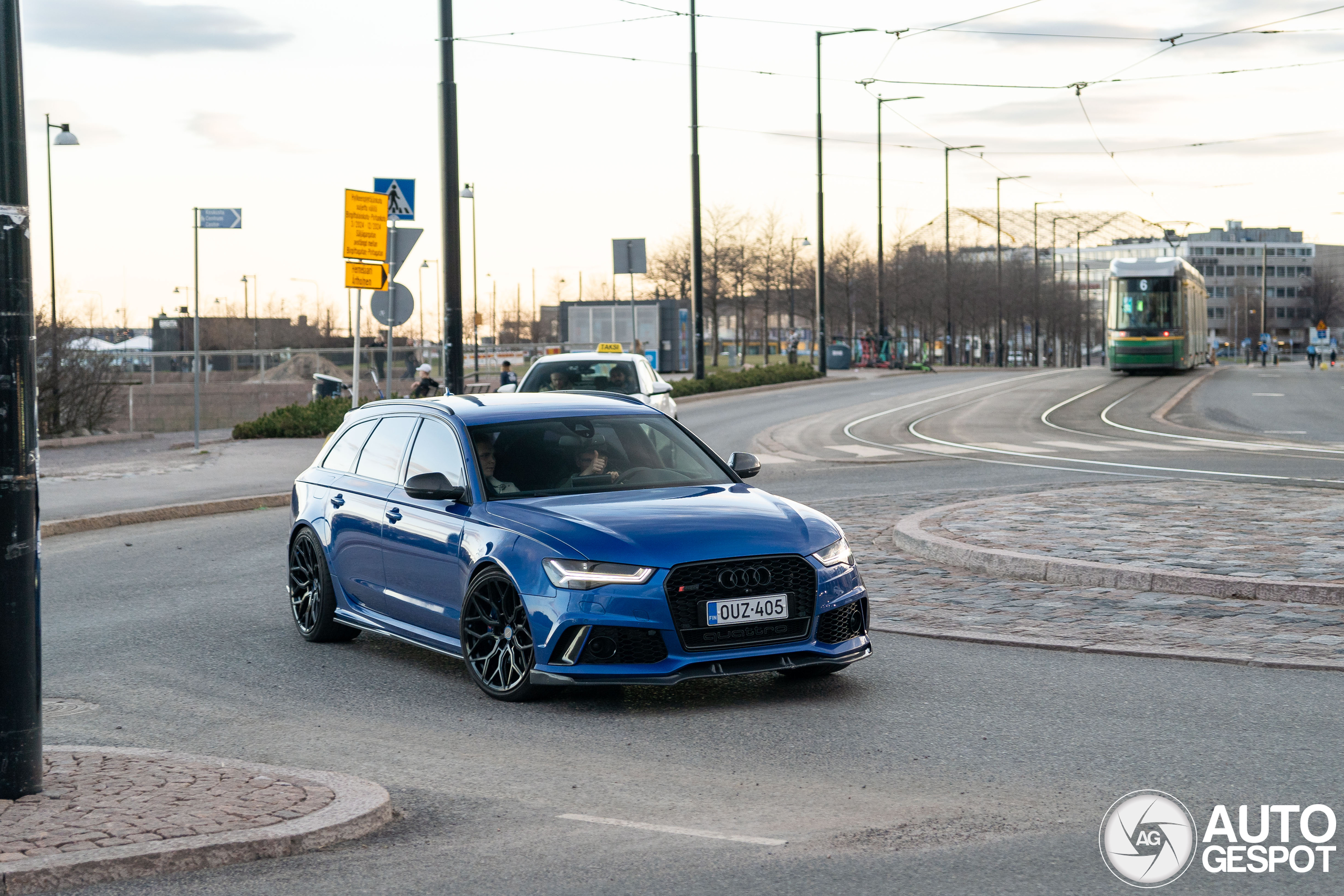 Audi RS6 Avant C7 2015