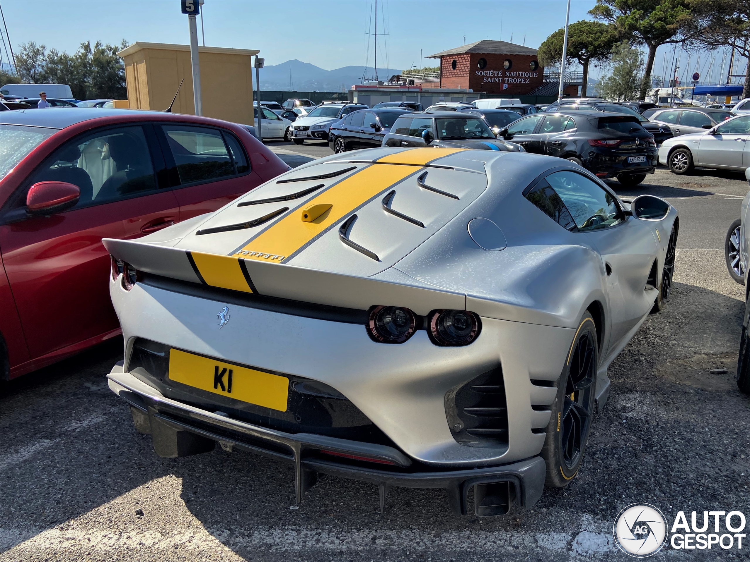 Ferrari 812 Competizione