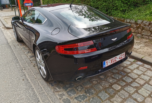 Aston Martin V8 Vantage