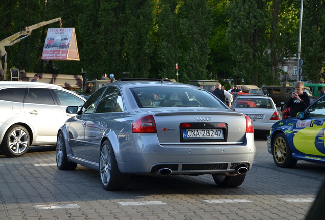 Audi RS6 Sedan C5