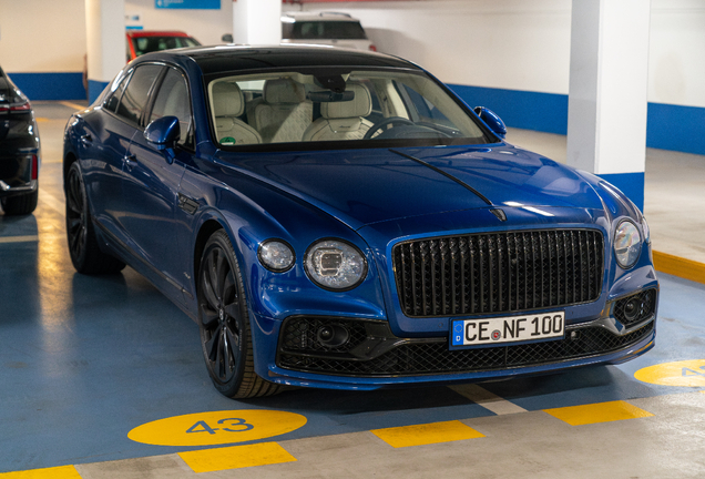 Bentley Flying Spur V8 Azure