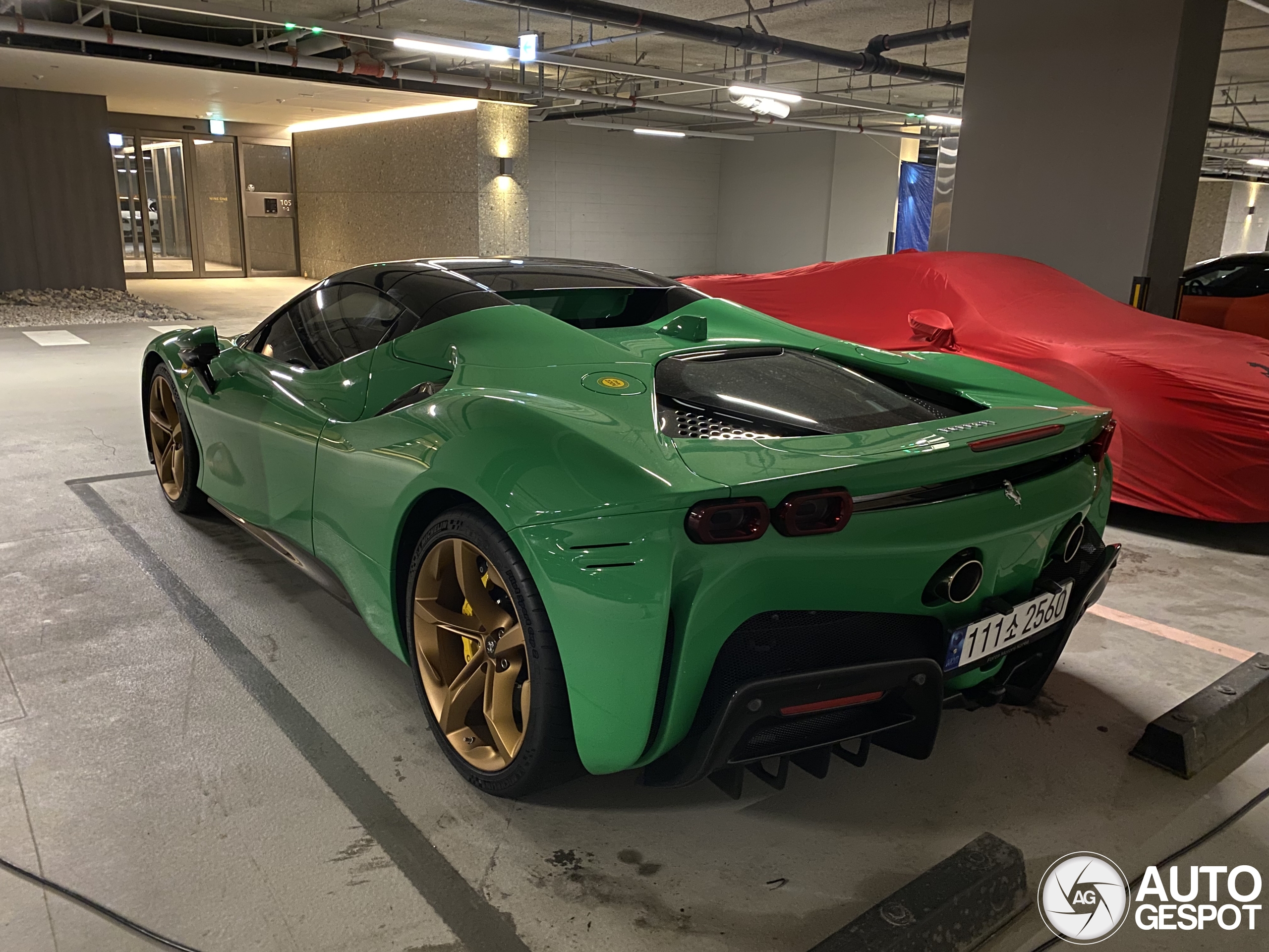 Ferrari SF90 Spider