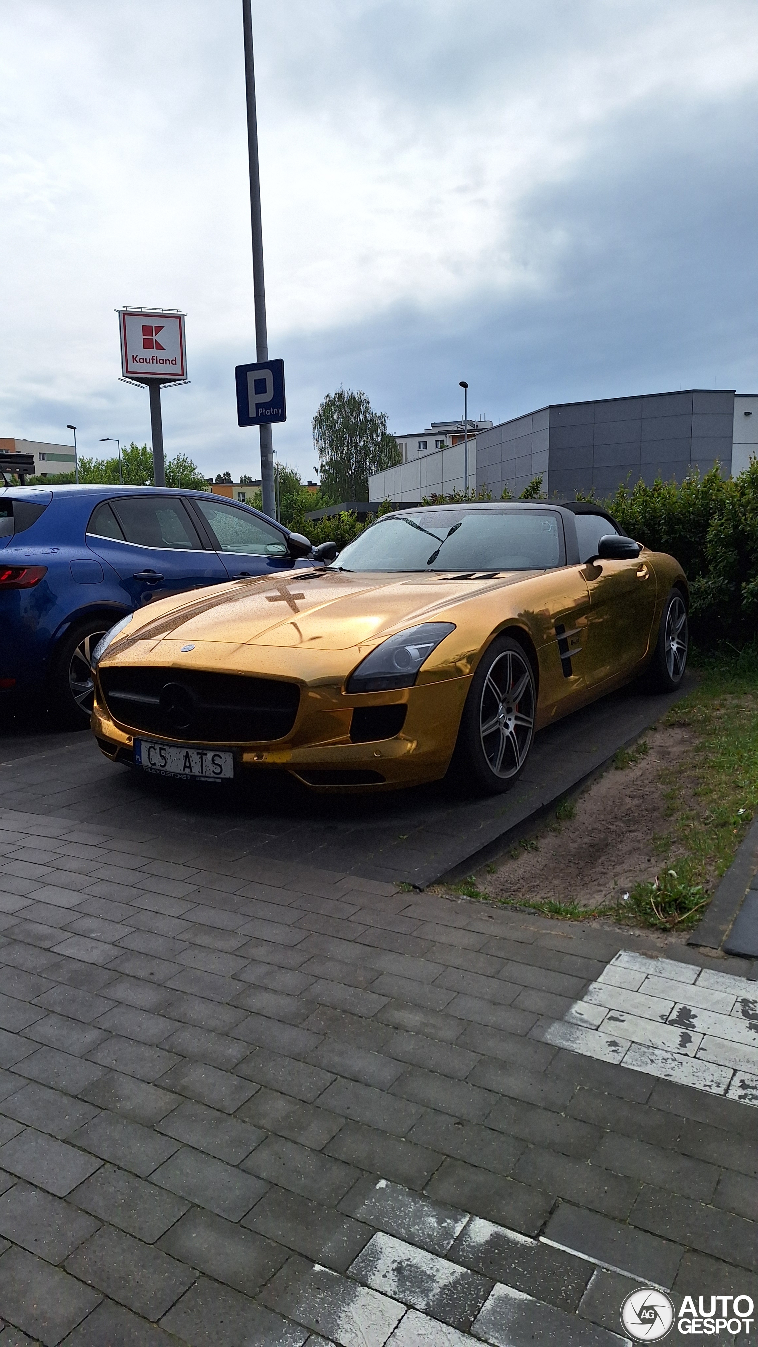 Mercedes-Benz SLS AMG Roadster