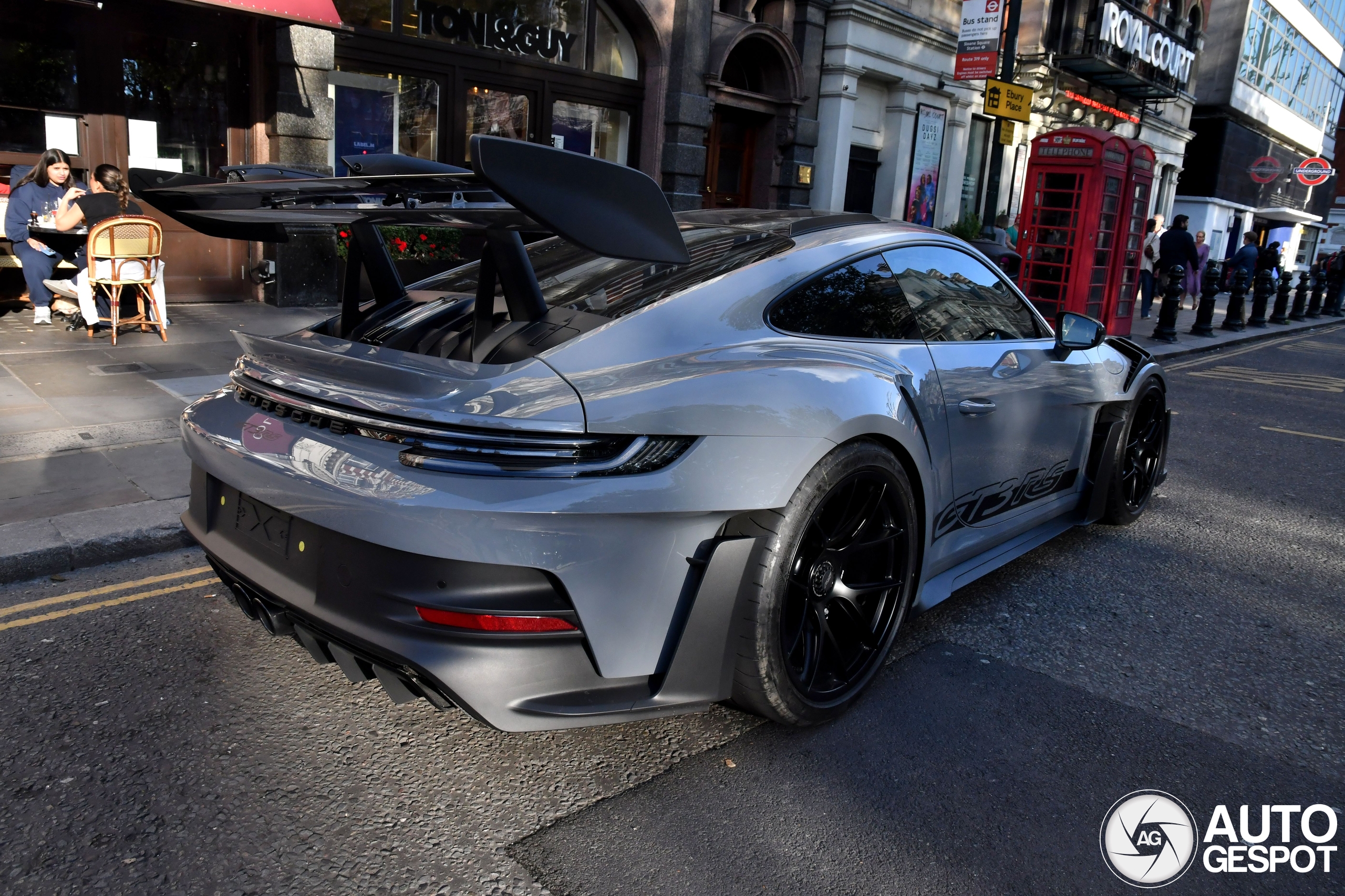 Porsche 992 GT3 RS Weissach Package