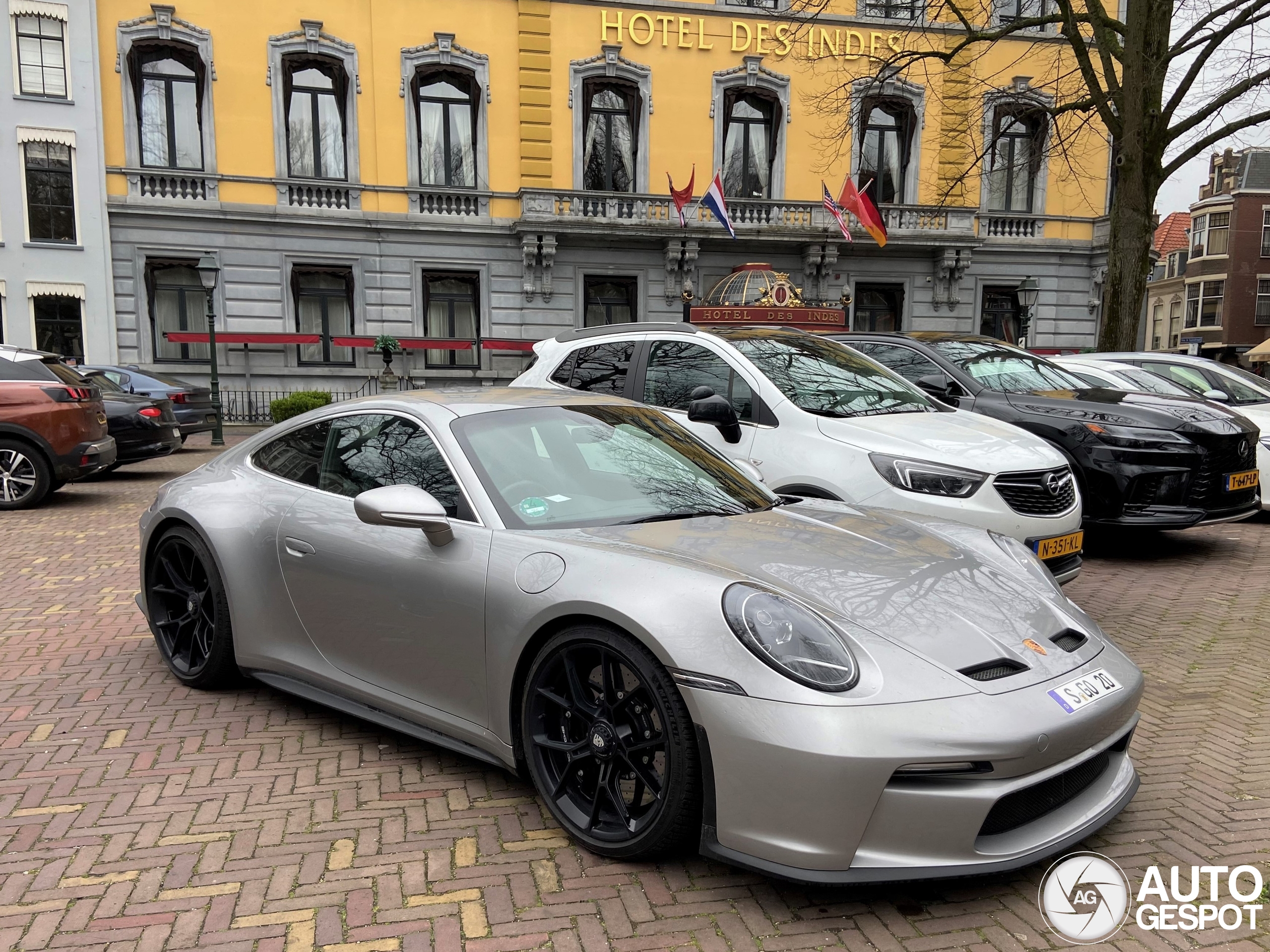 Porsche 992 GT3 Touring