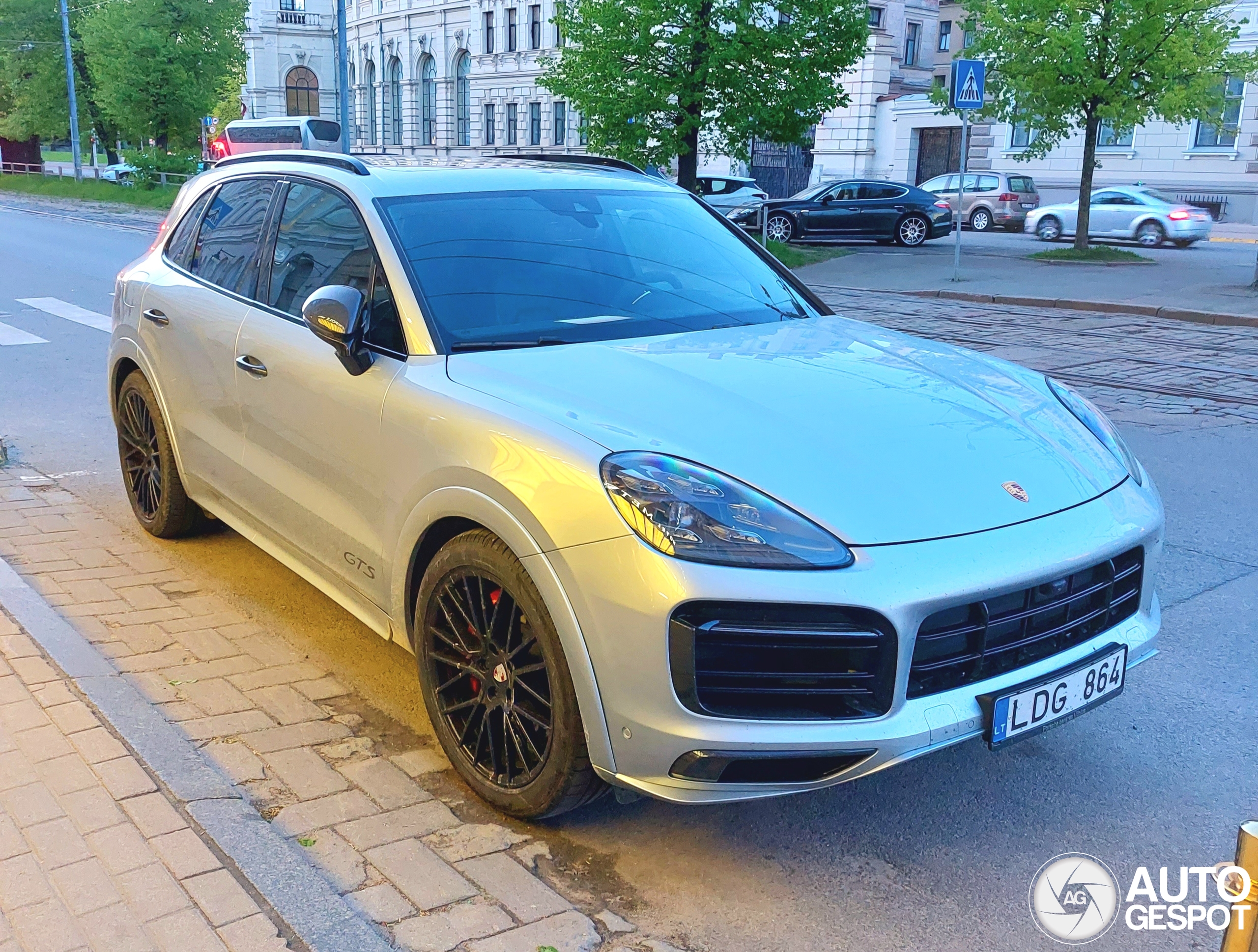 Porsche 9YA Cayenne GTS