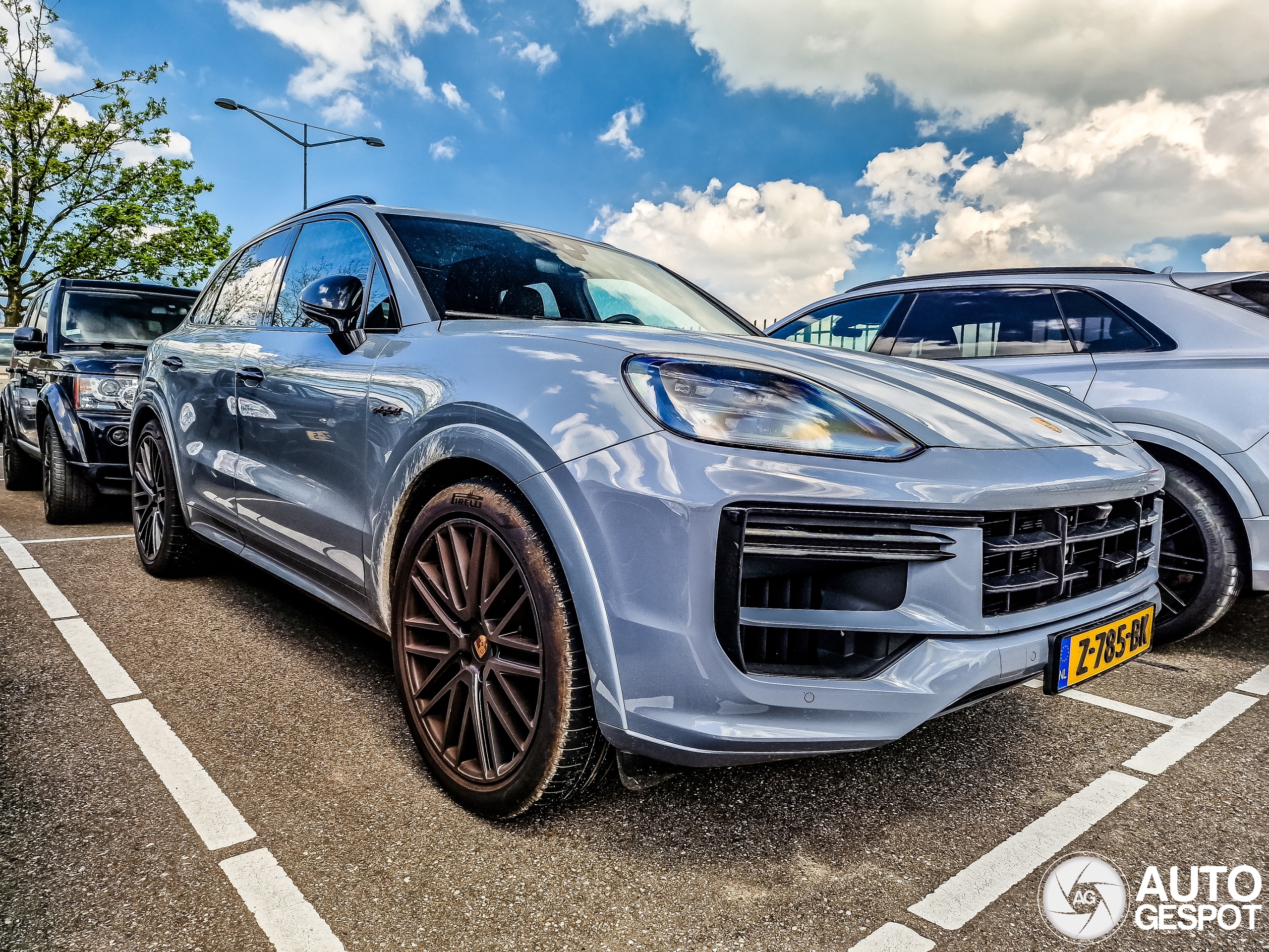 Porsche 9YA Cayenne Turbo E-Hybrid