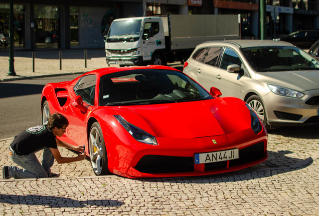 Ferrari 488 Spider