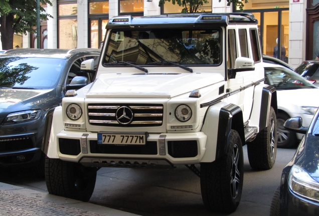 Mercedes-Benz G 500 4X4²