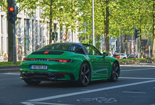 Porsche 992 Targa 4S