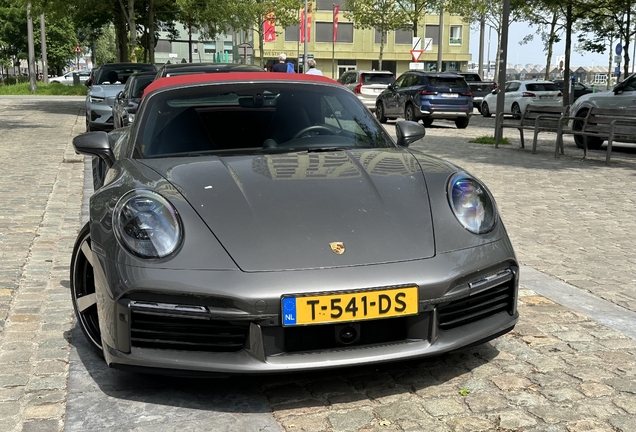 Porsche 992 Turbo S Cabriolet