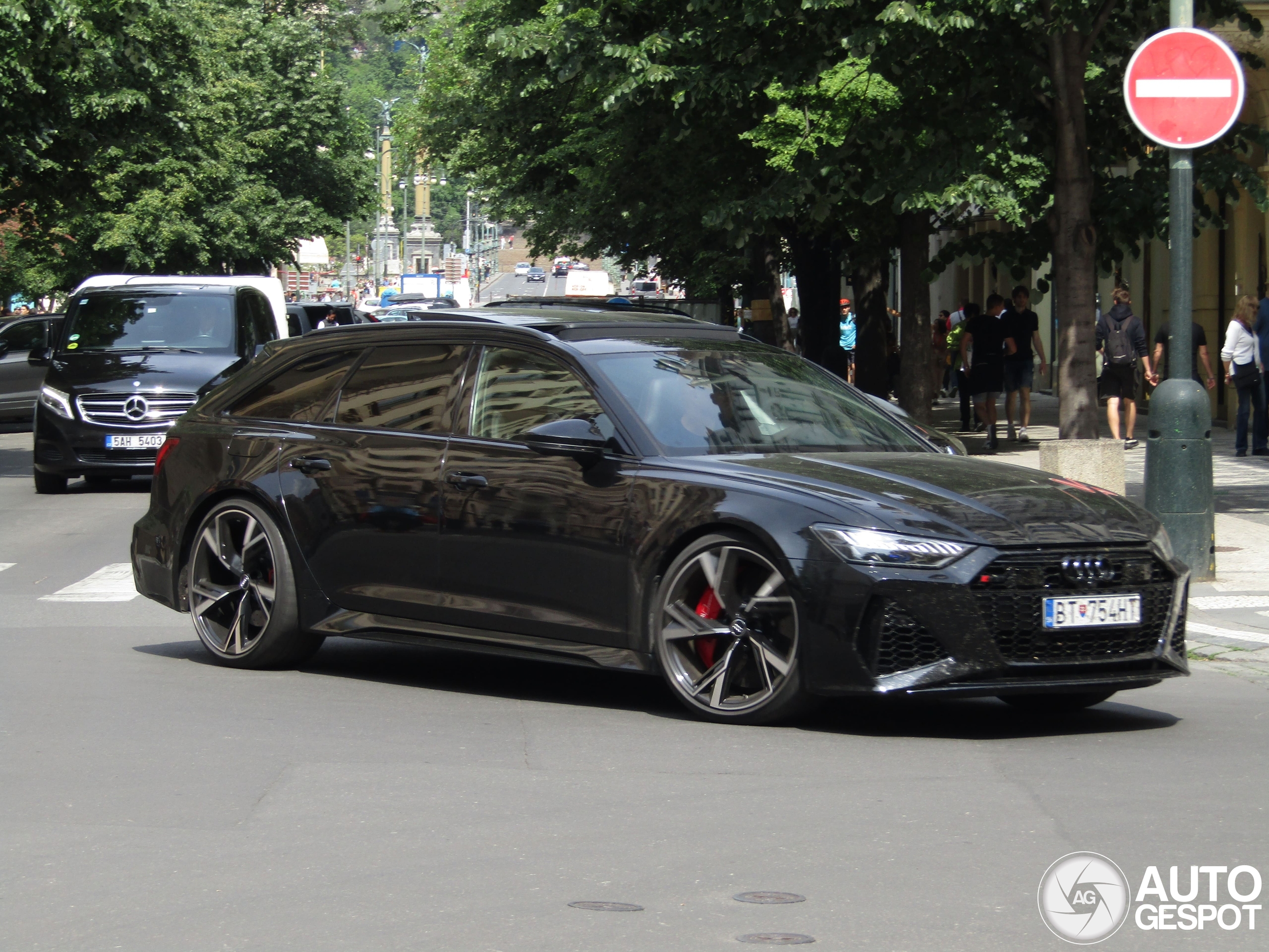 Audi RS6 Avant C8