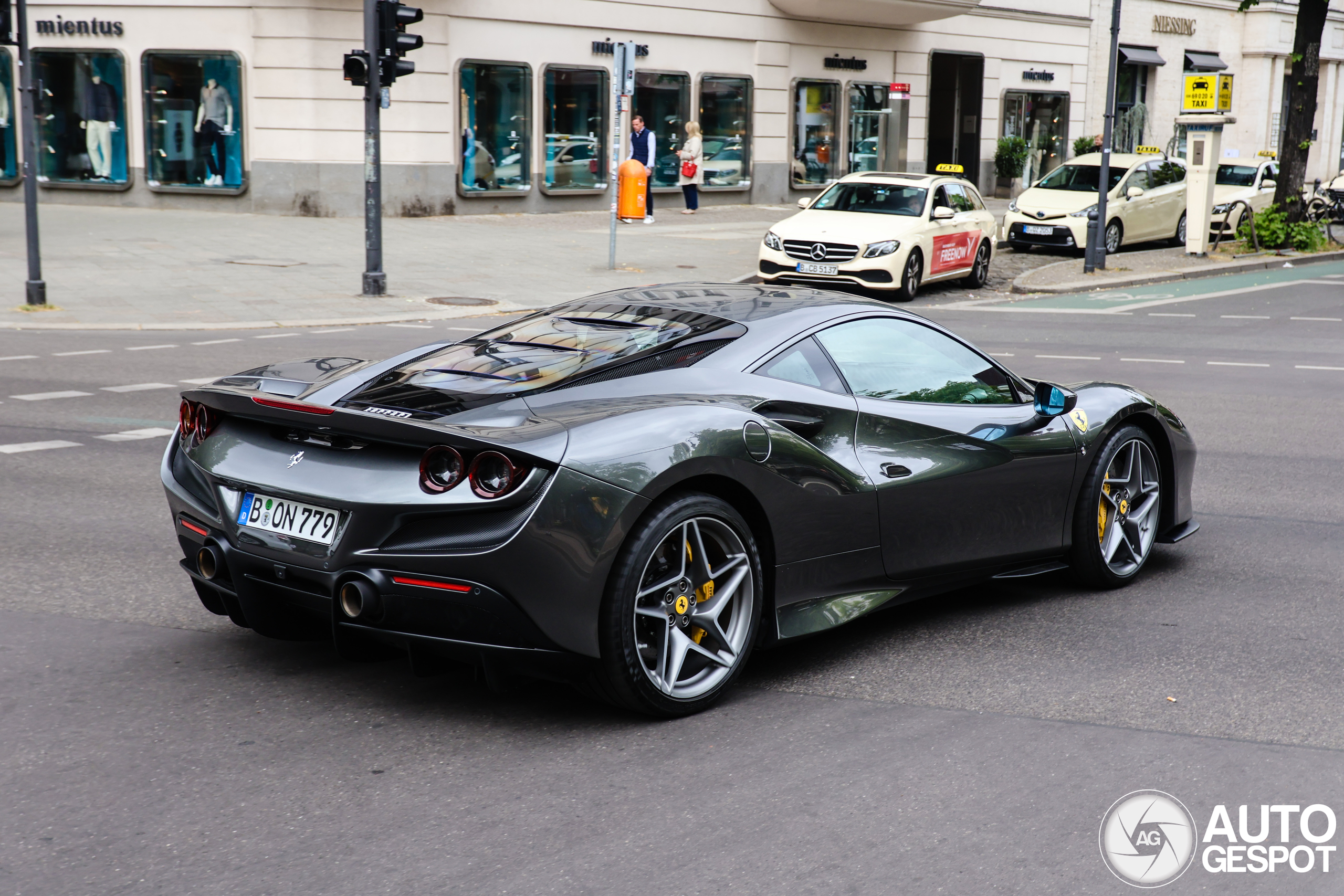 Ferrari F8 Tributo