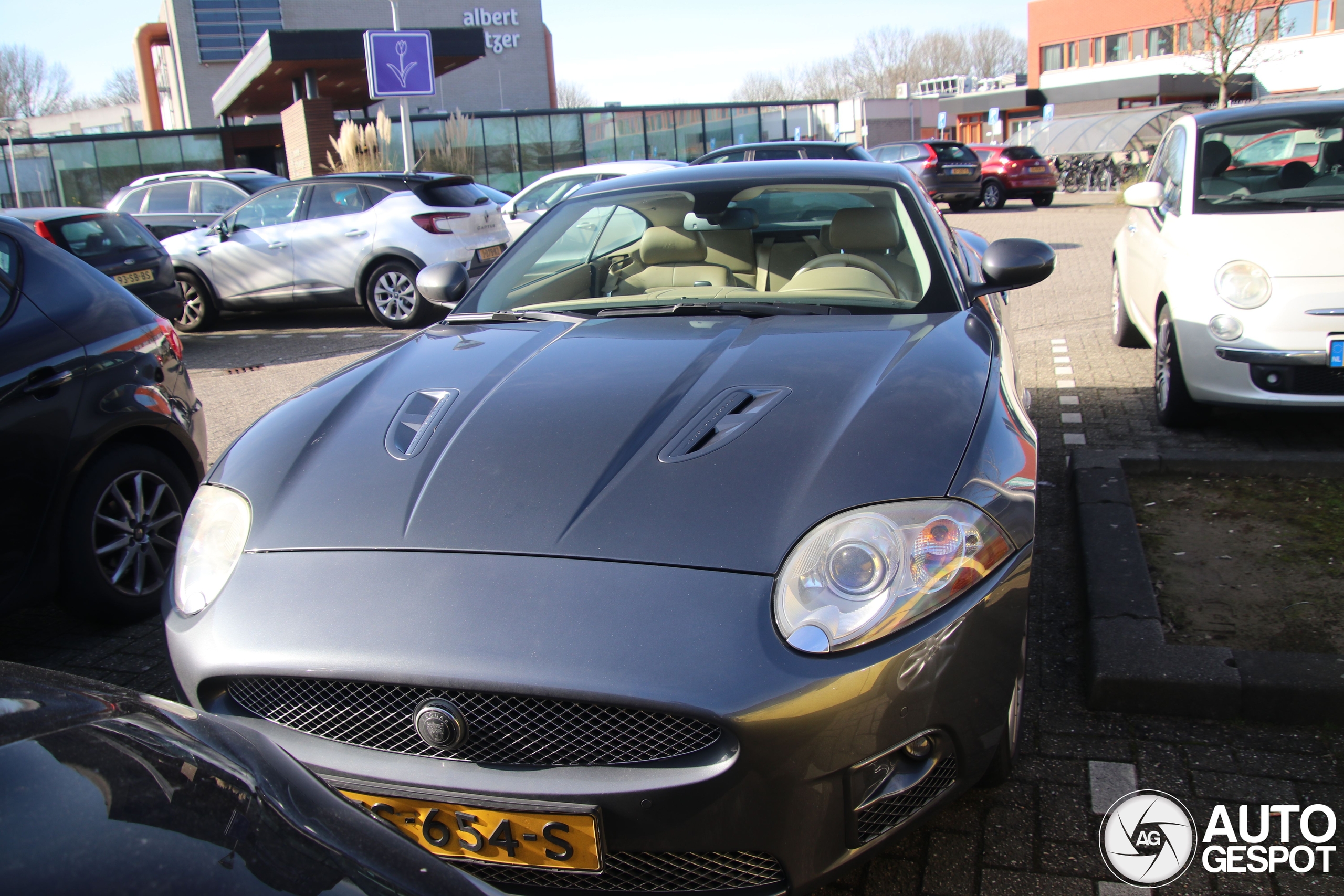 Jaguar XKR 2006