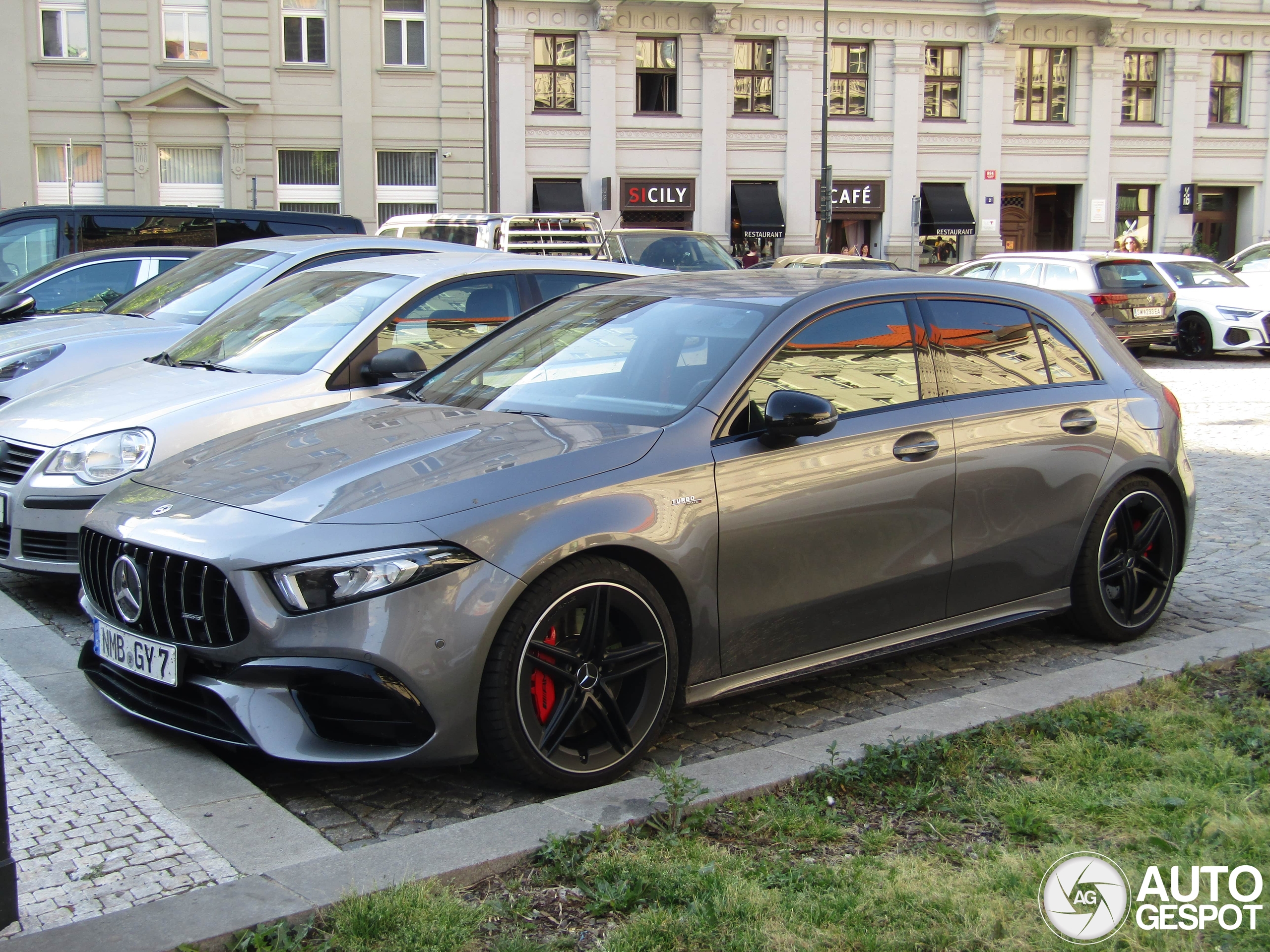 Mercedes-AMG A 45 W177