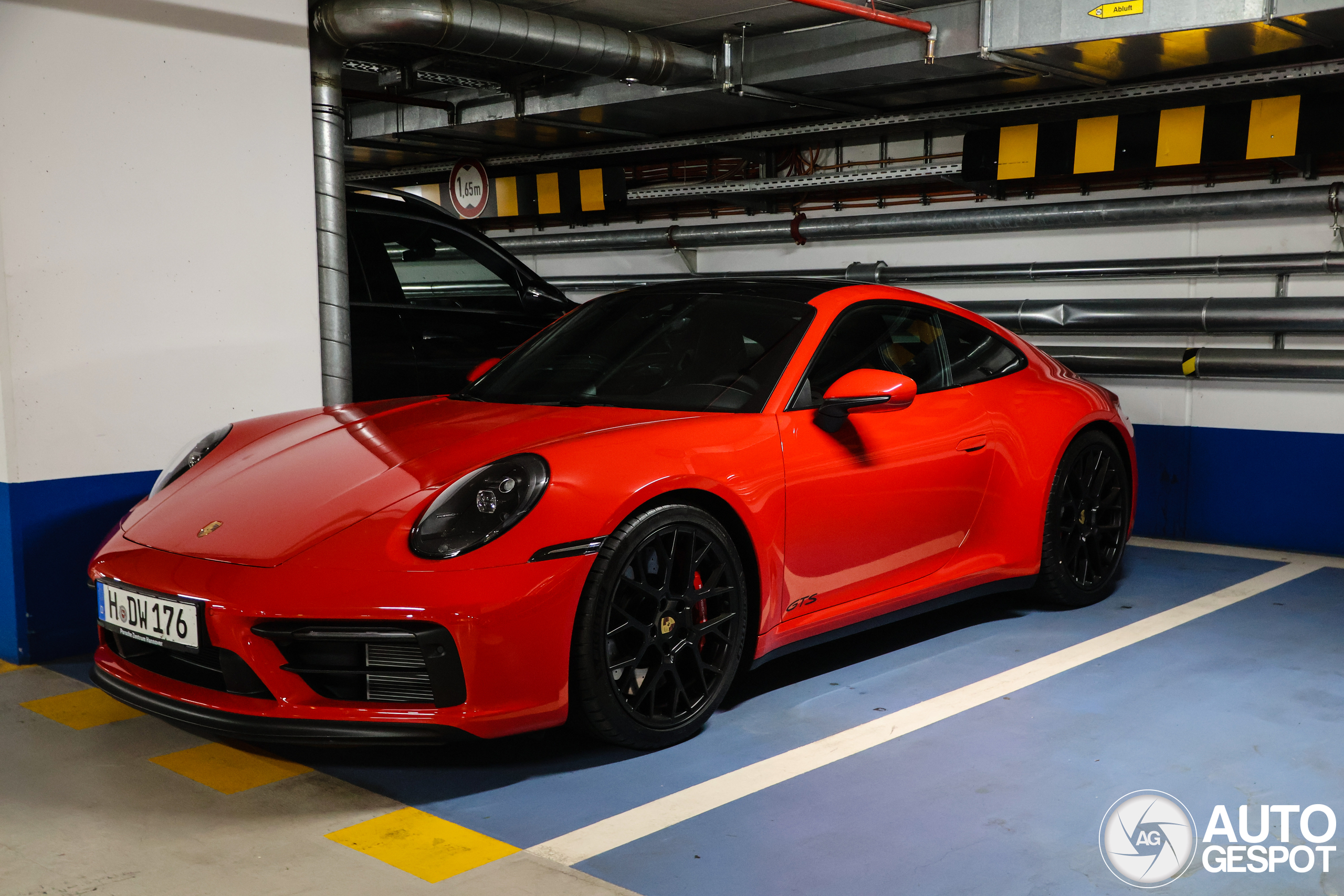 Porsche 992 Carrera GTS