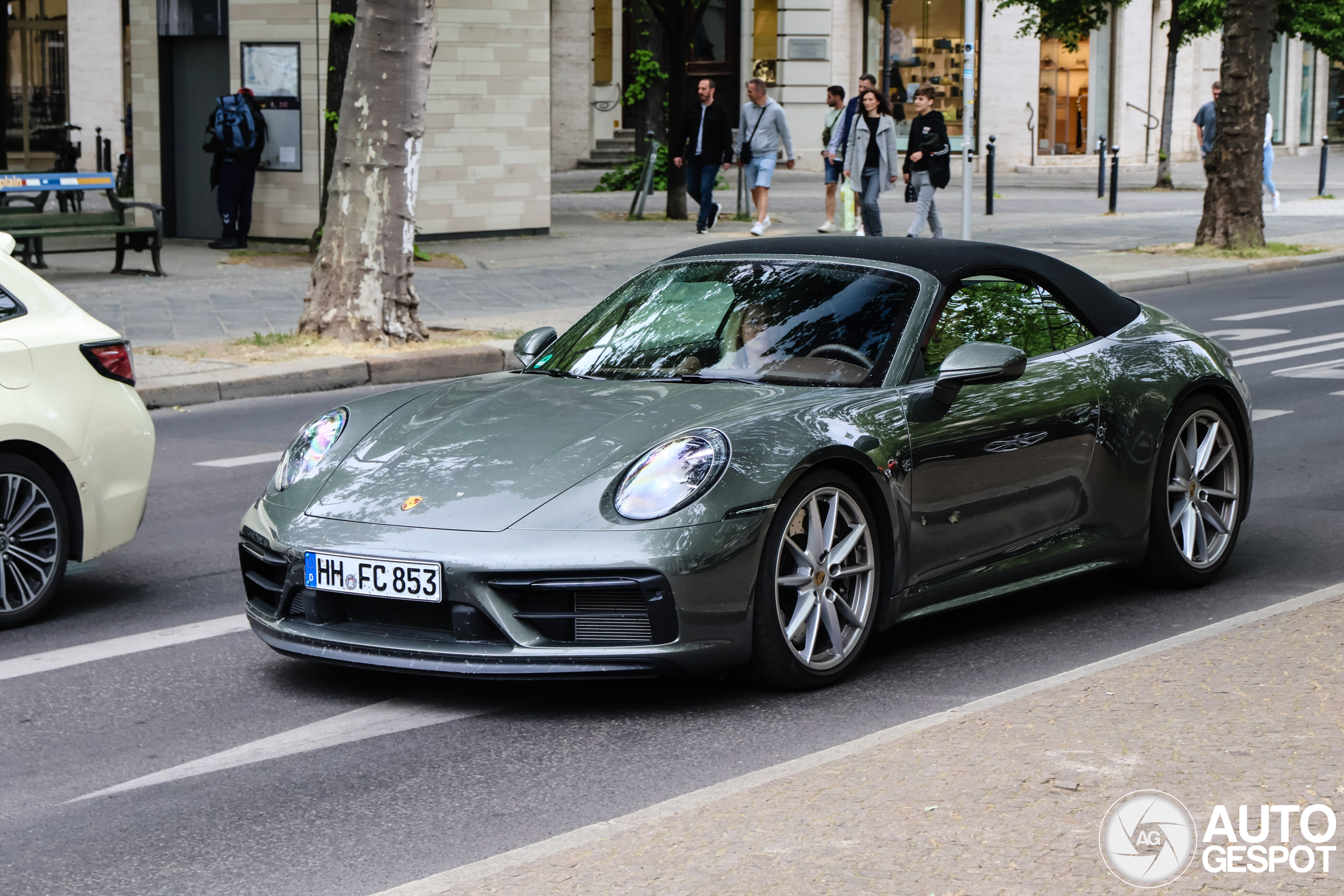 Porsche 992 Carrera GTS Cabriolet