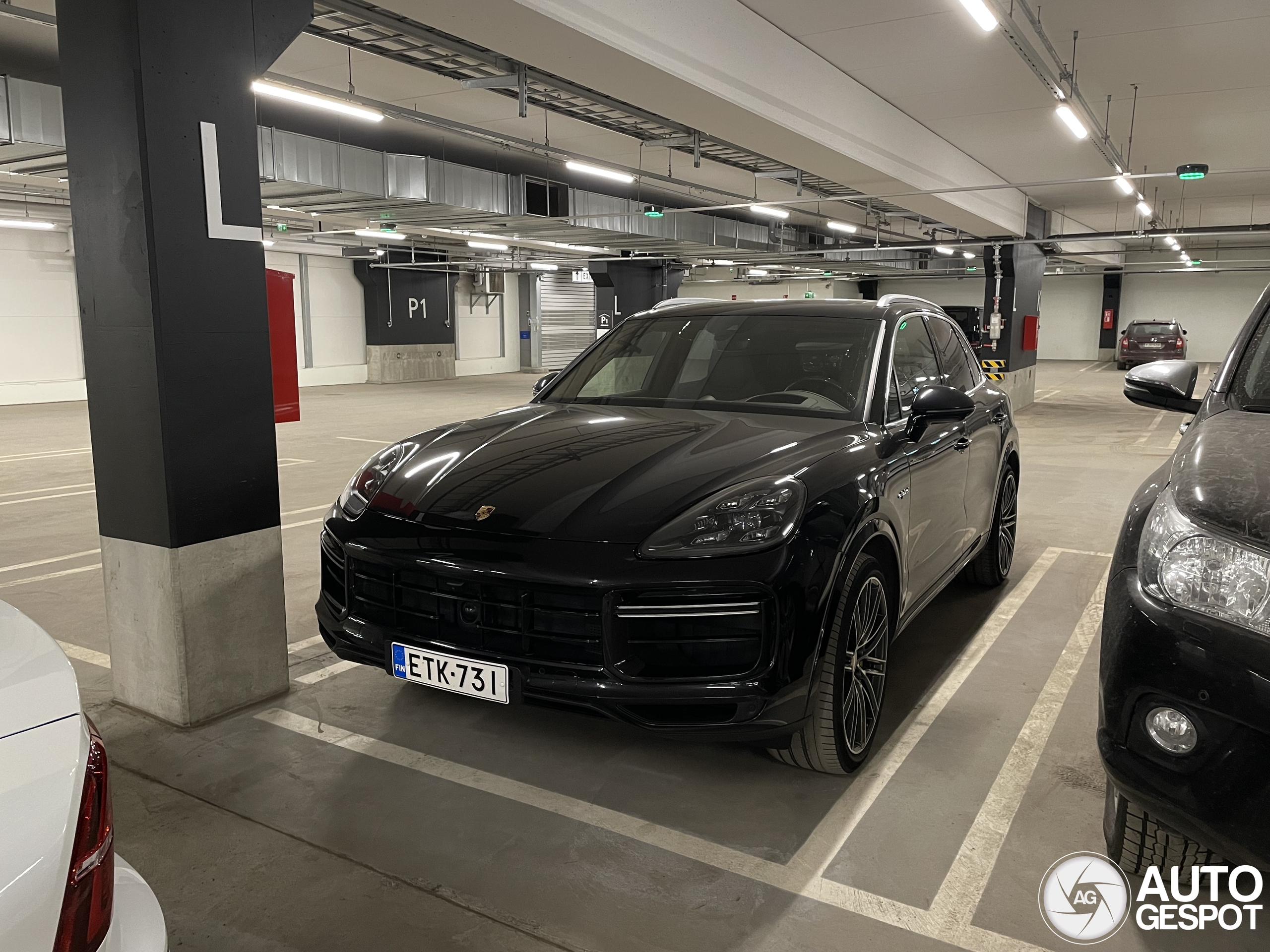 Porsche Cayenne Turbo S E-Hybrid