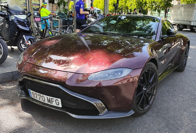 Aston Martin V8 Vantage 2018