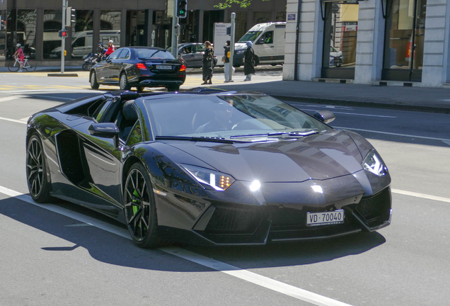 Lamborghini Aventador LP700-4 Roadster