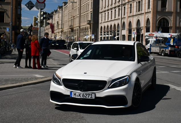 Mercedes-AMG C 63 S W205