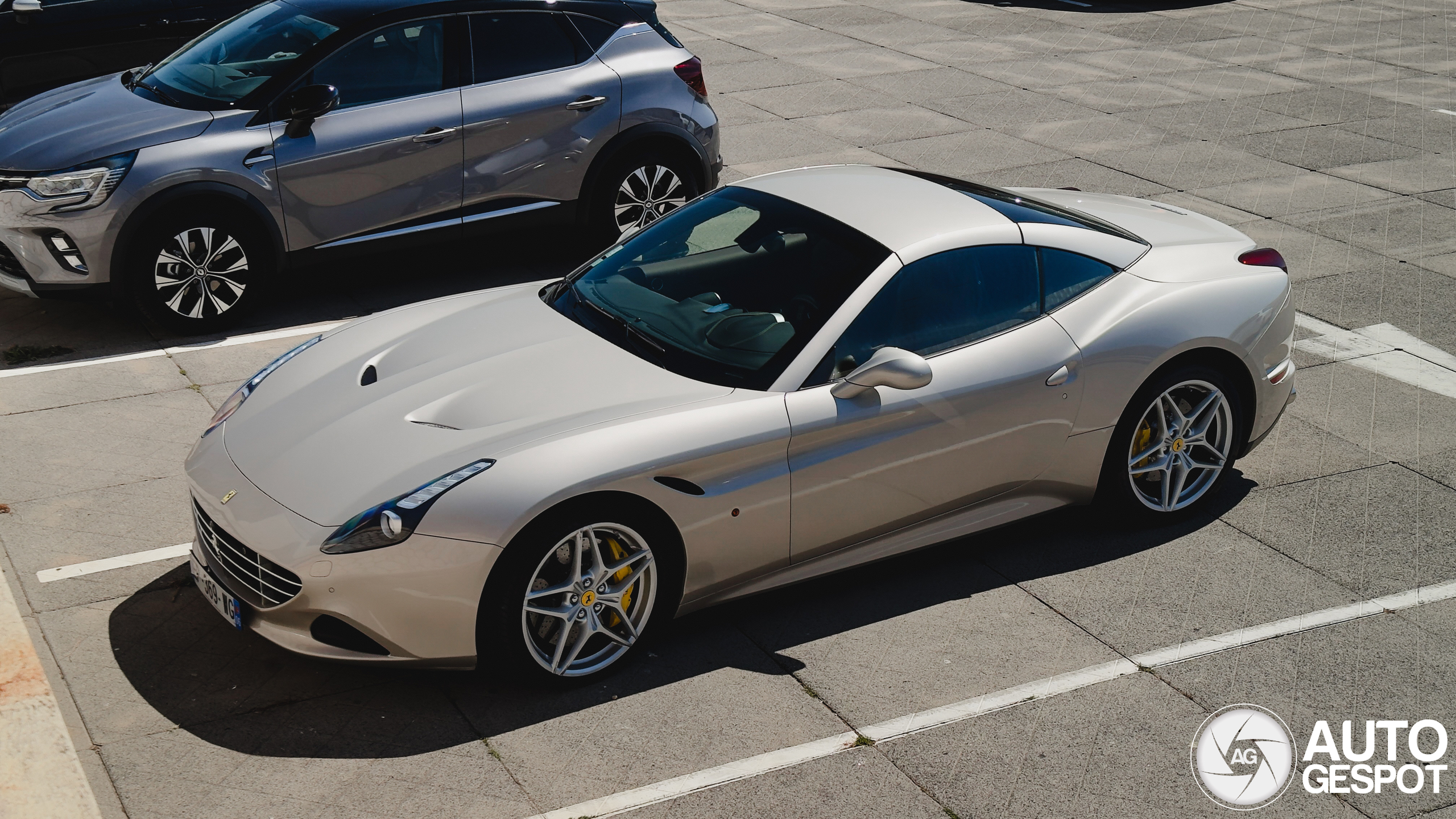 Ferrari California T