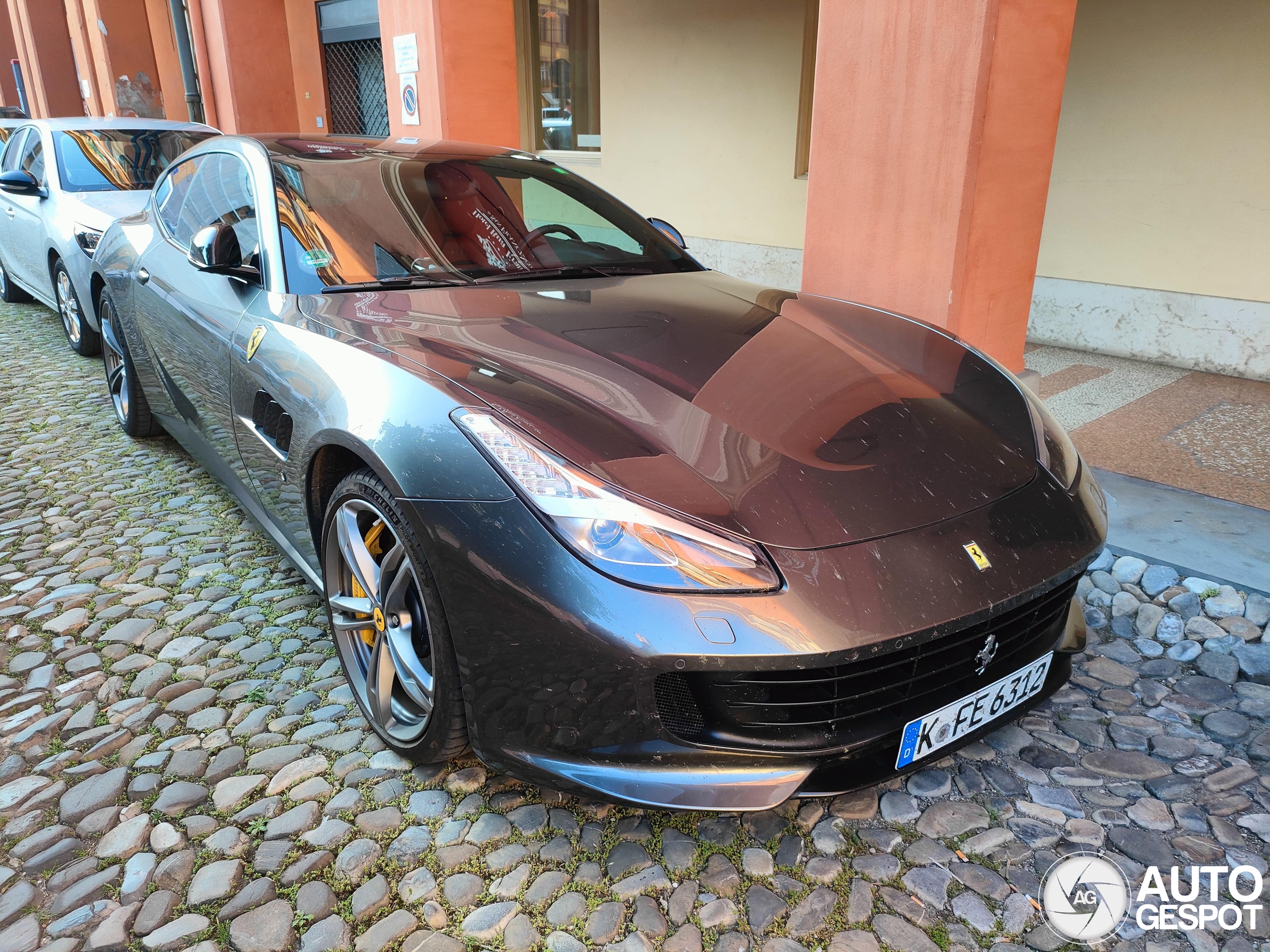 Ferrari GTC4Lusso