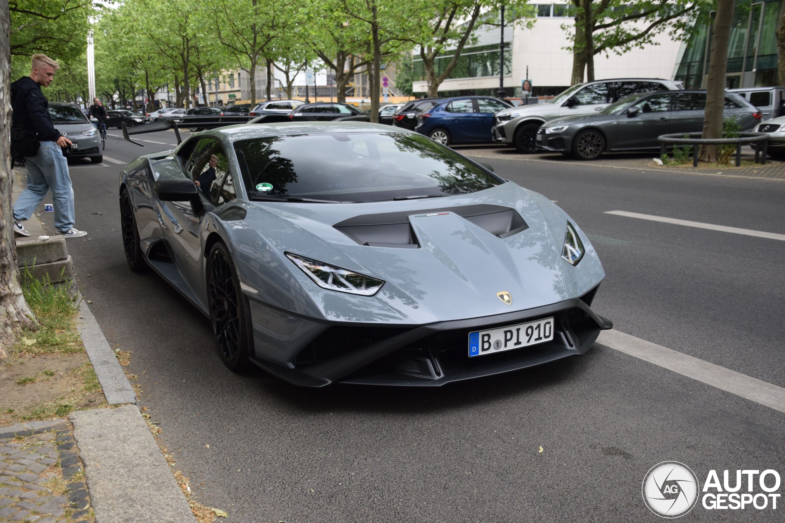 Lamborghini Huracán LP640-2 STO