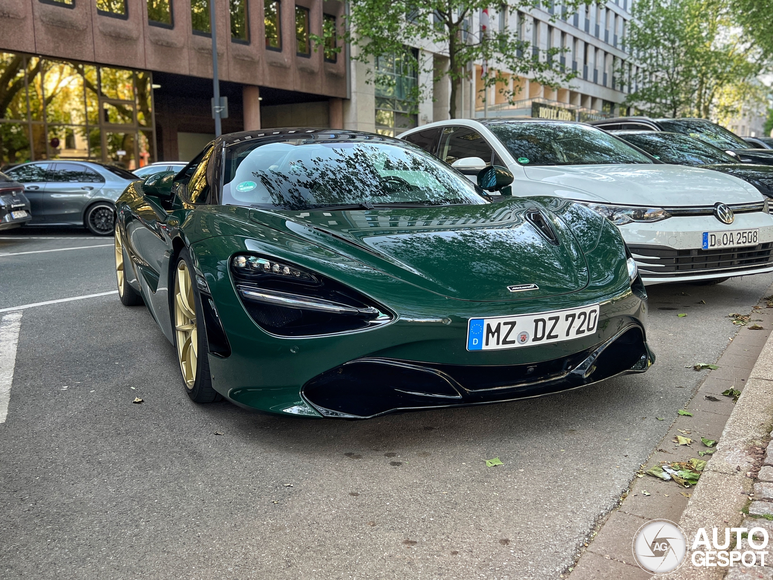 McLaren 720S Spider