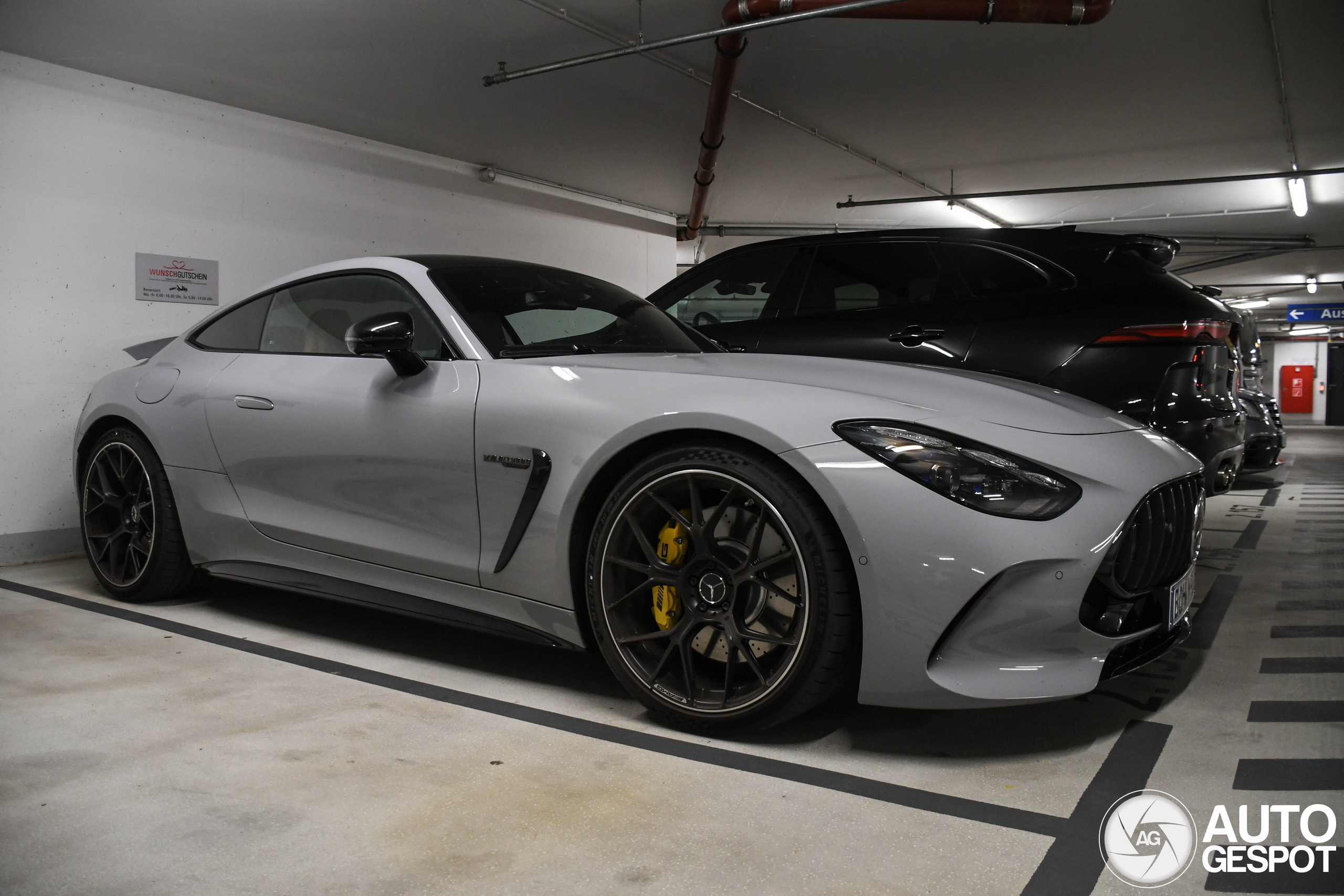 Mercedes-AMG GT 63 C192