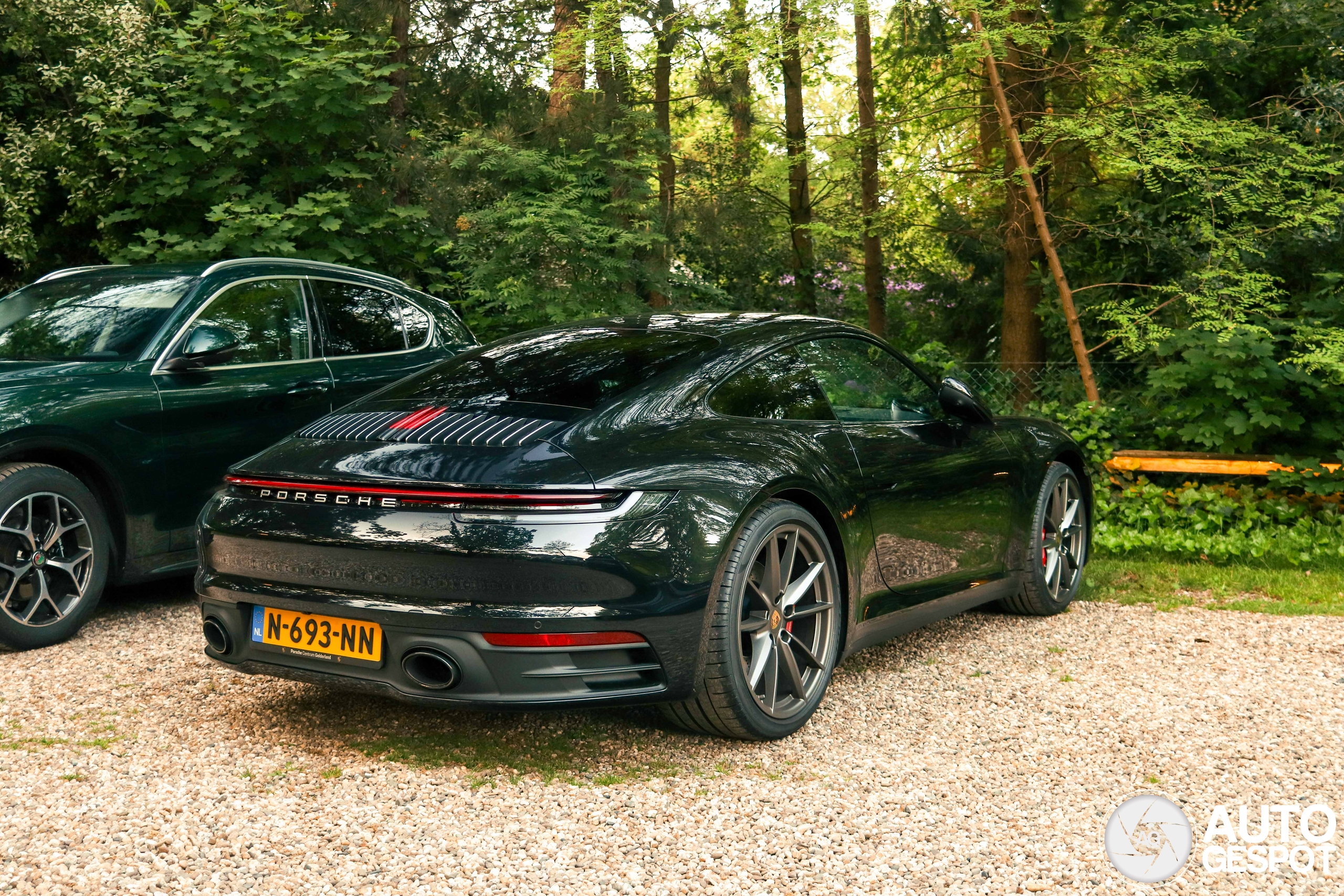 Porsche 992 Carrera 4S