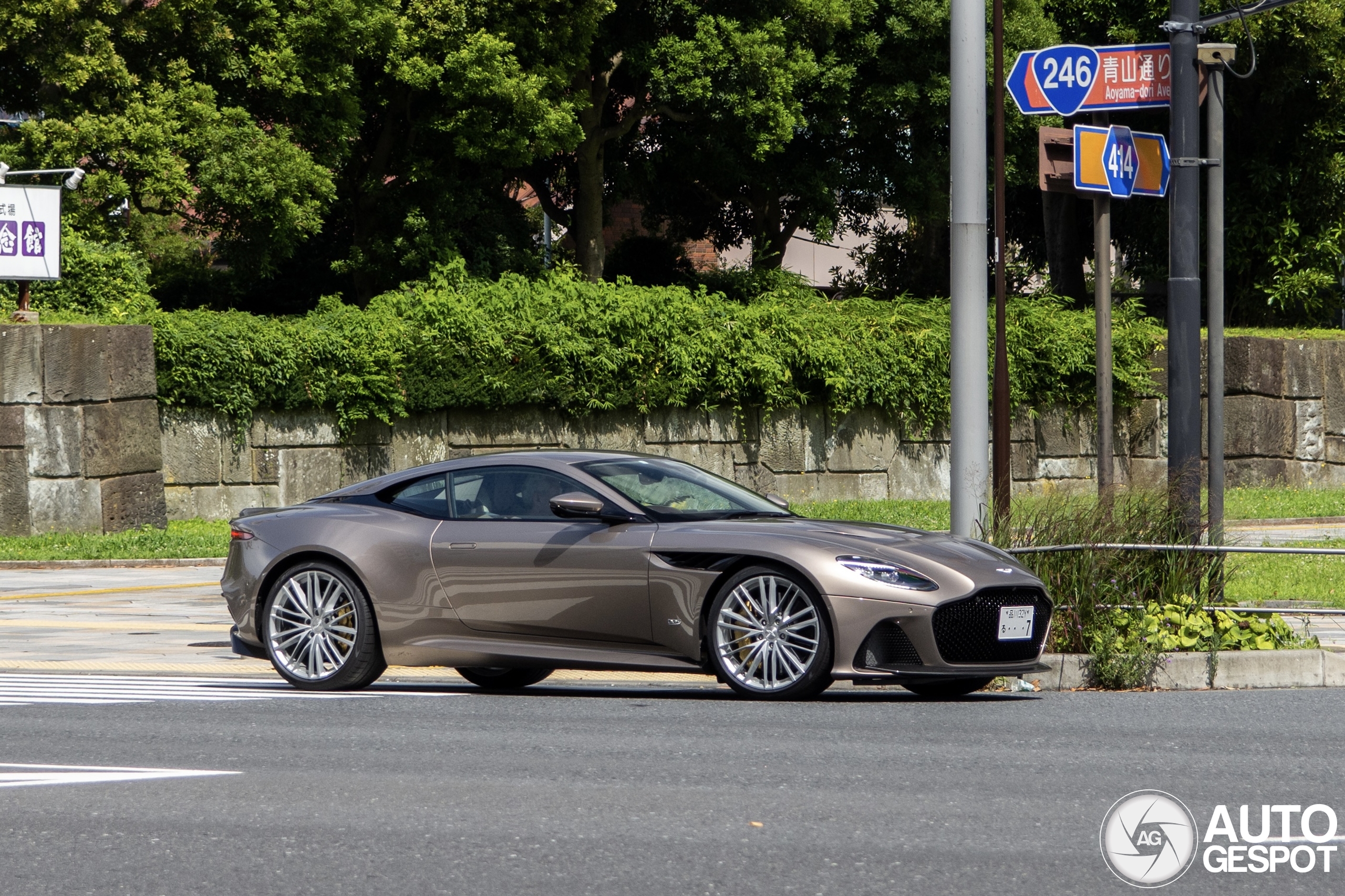 Aston Martin DBS Superleggera