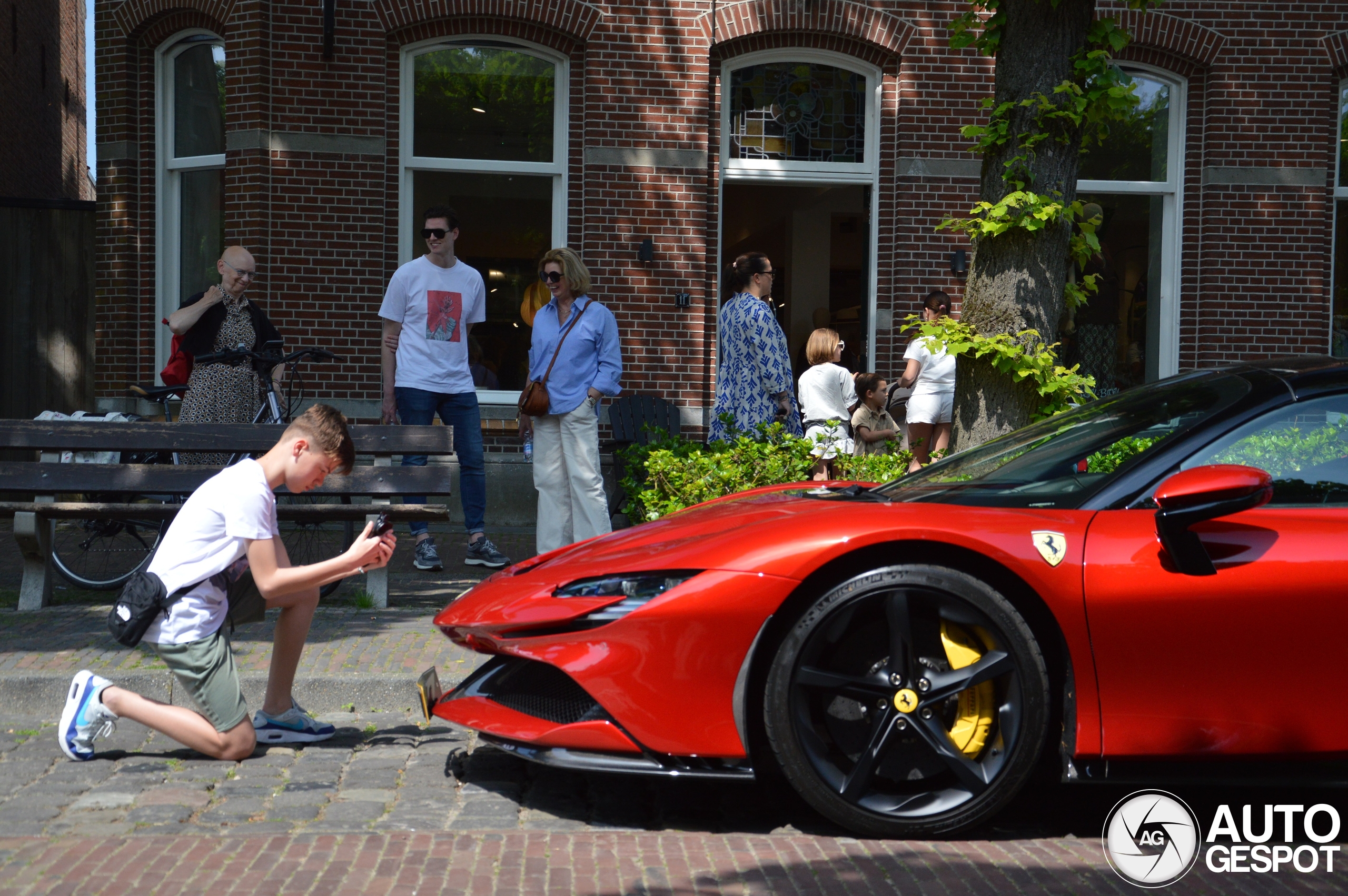 Ferrari SF90 Spider