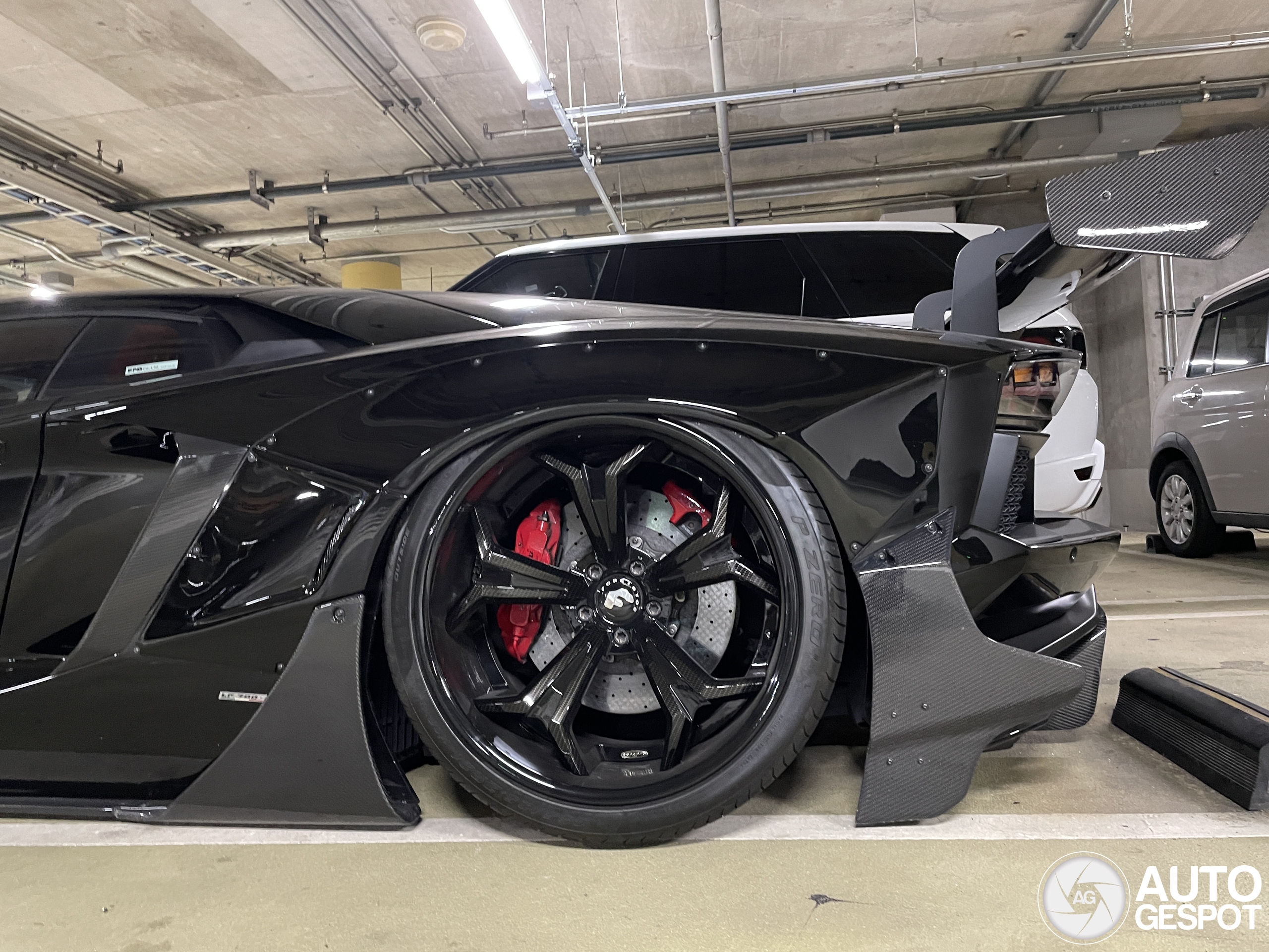 Lamborghini Aventador LP700-4 LB-Works Limited Edition - 13