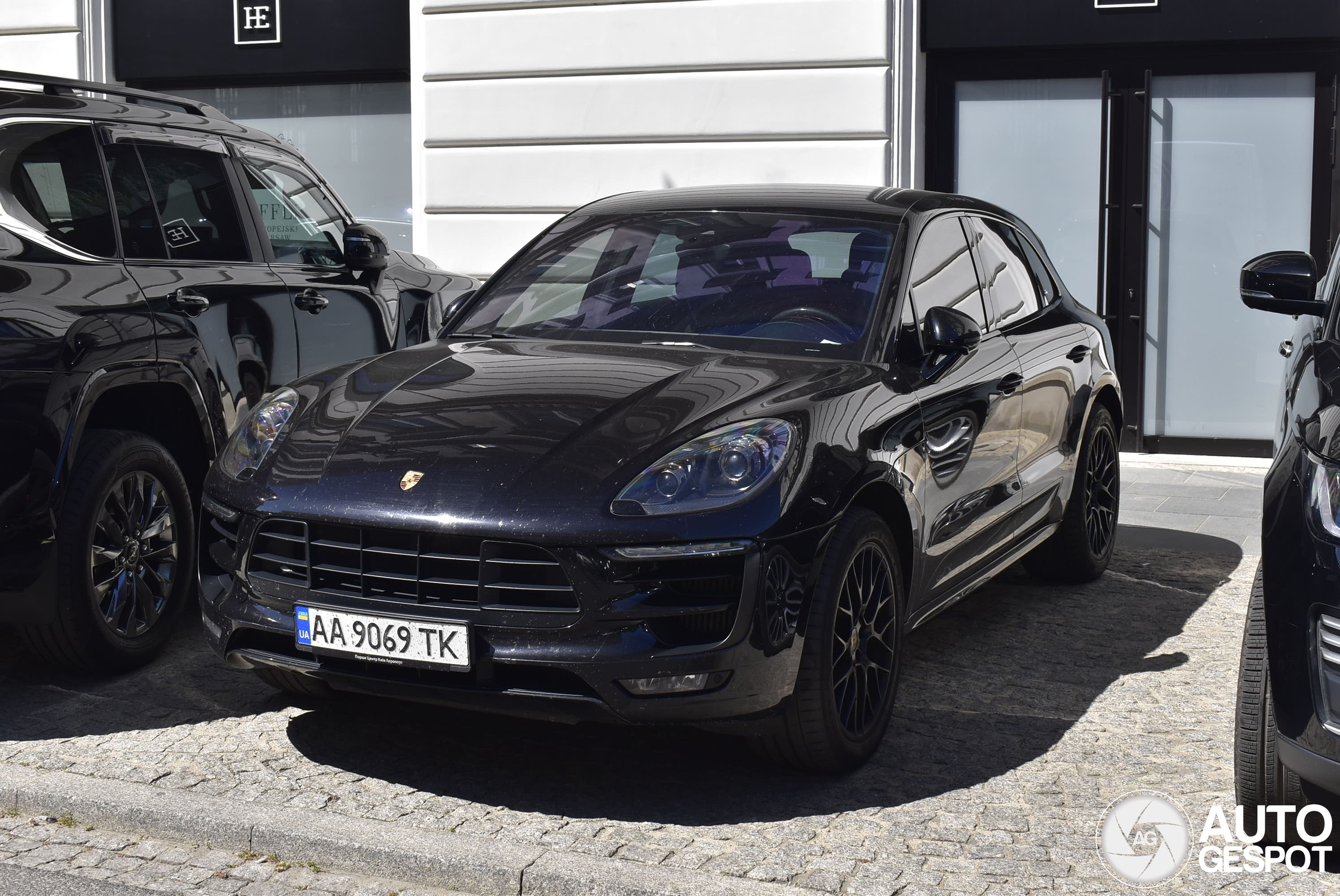 Porsche 95B Macan GTS