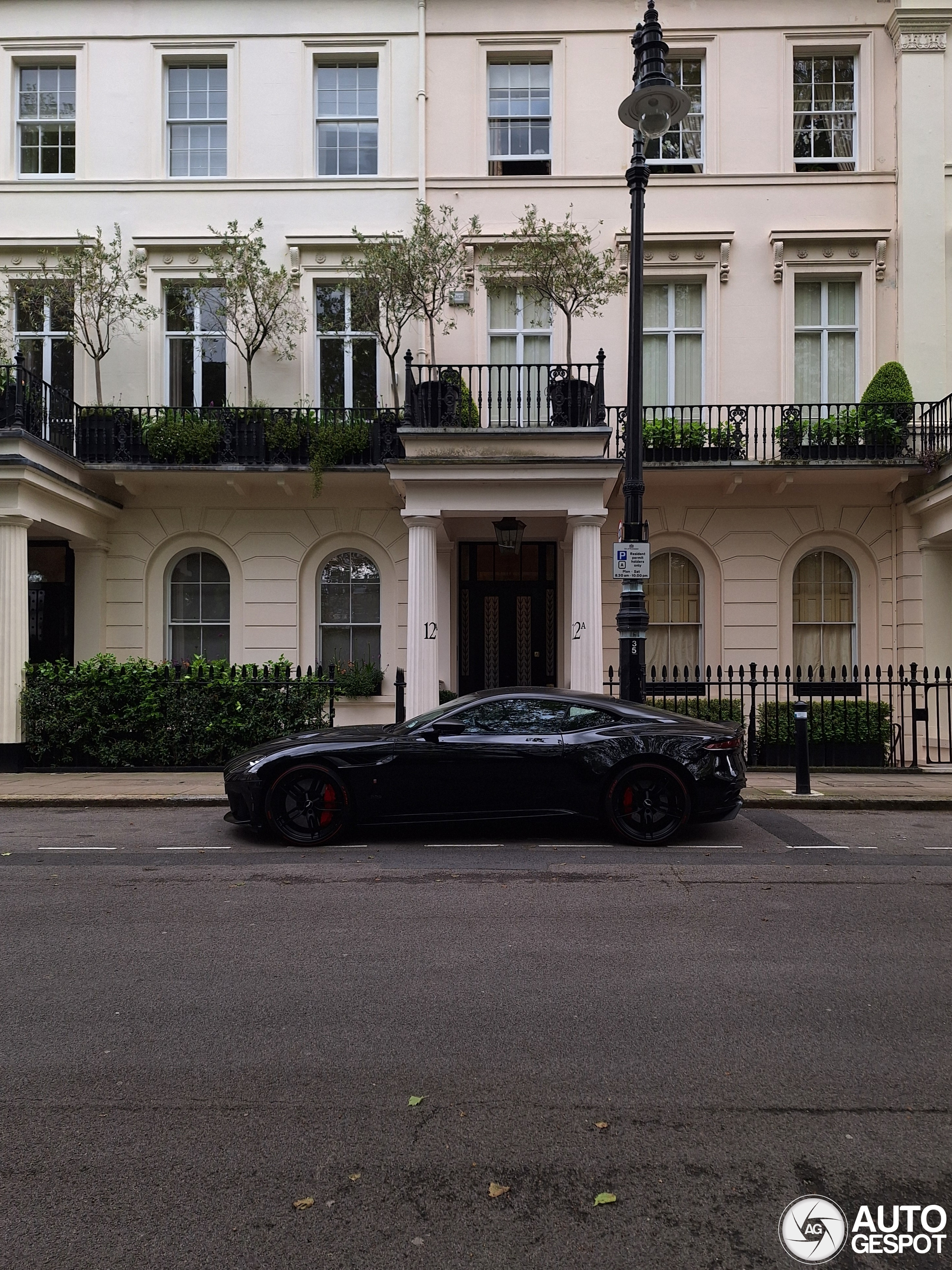 Aston Martin DBS Superleggera Tag Heuer Edition