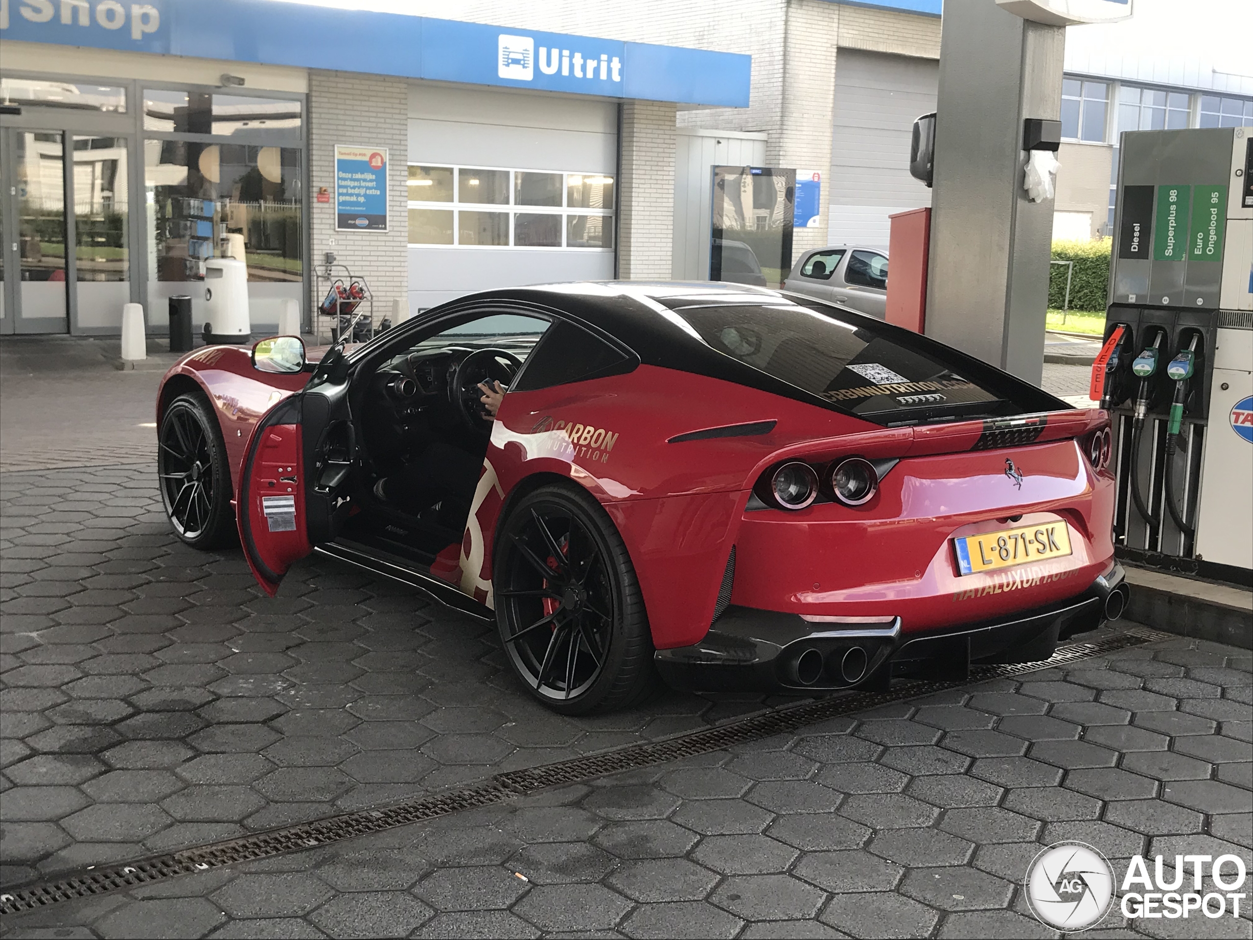 Ferrari 812 Superfast