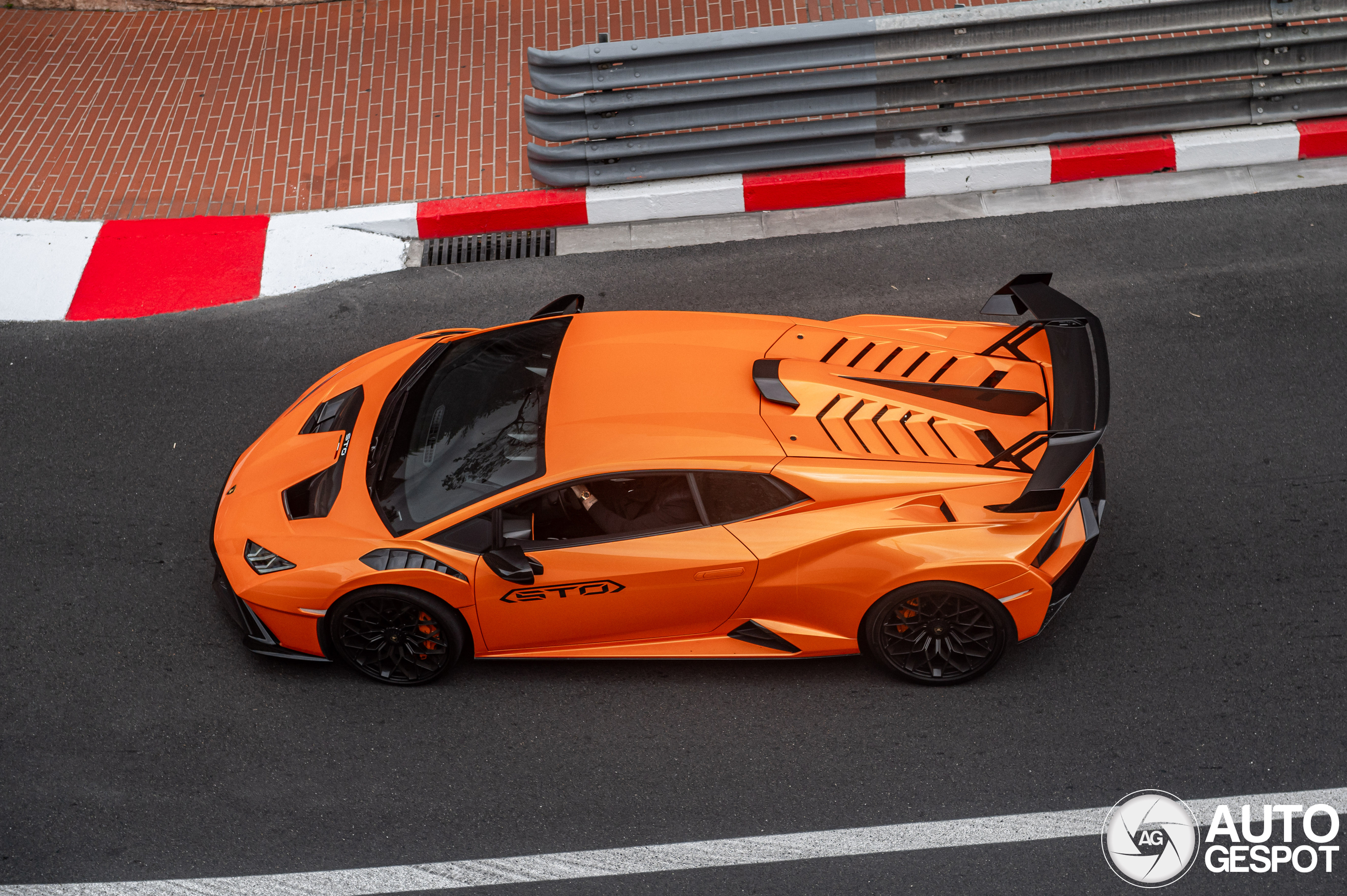 Lamborghini Huracán LP640-2 STO