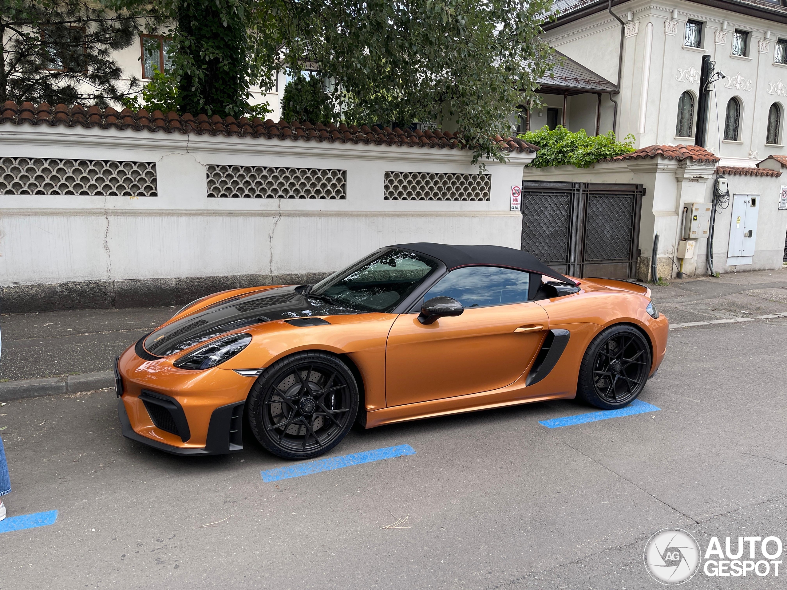 Porsche 718 Spyder RS Weissach Package