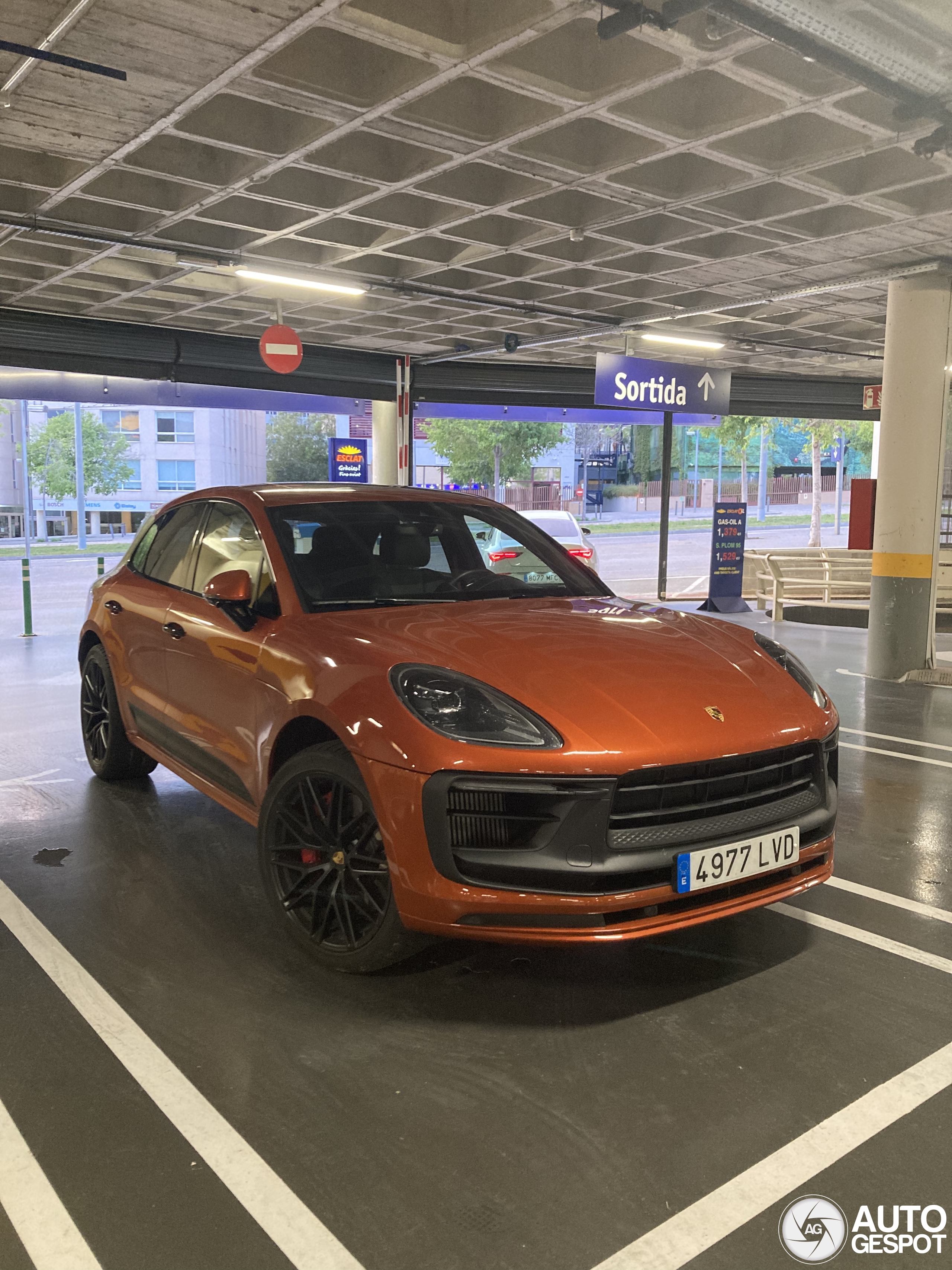 Porsche 95B Macan GTS MkIII