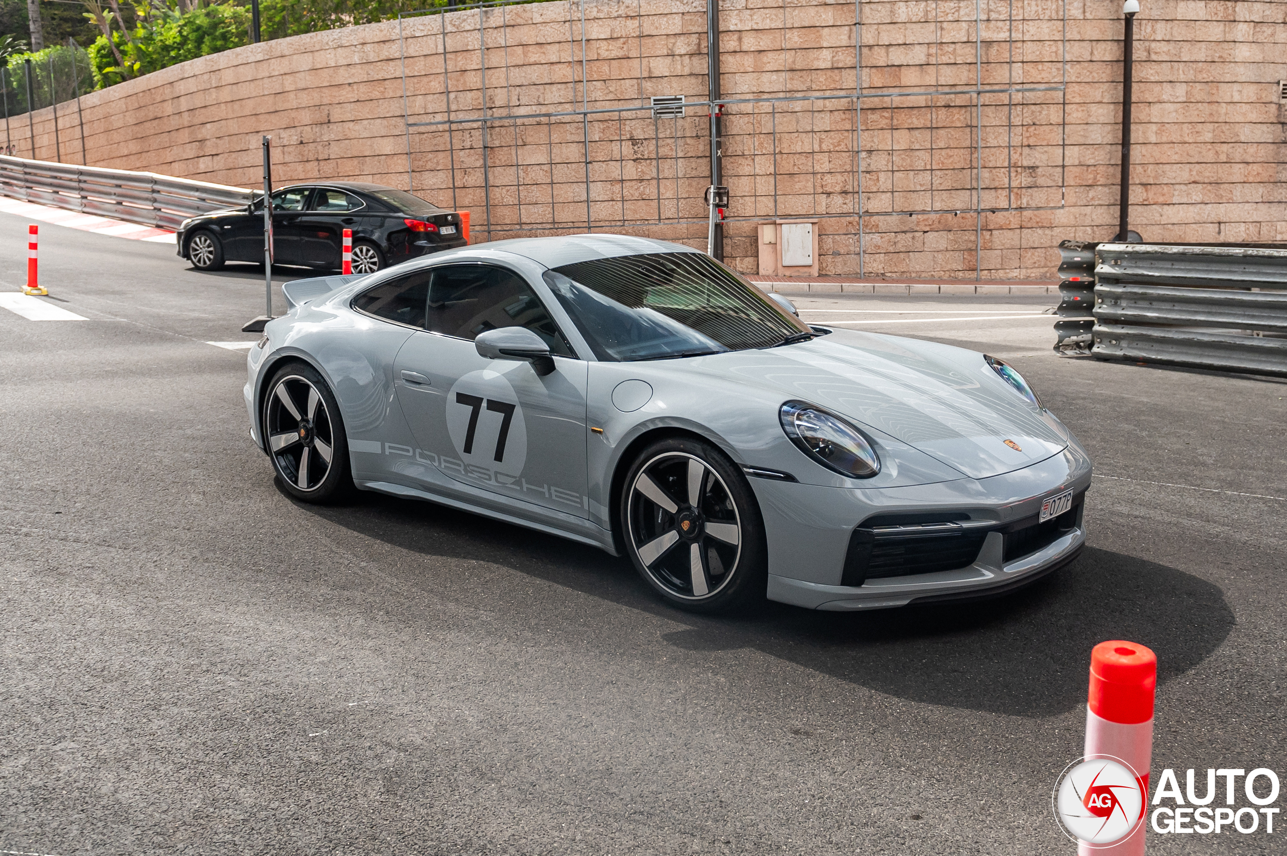 Porsche 992 Sport Classic