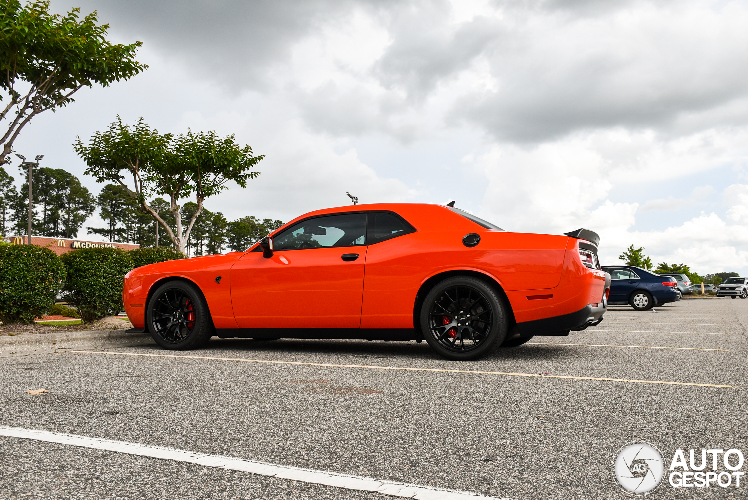 Dodge Challenger SRT Hellcat