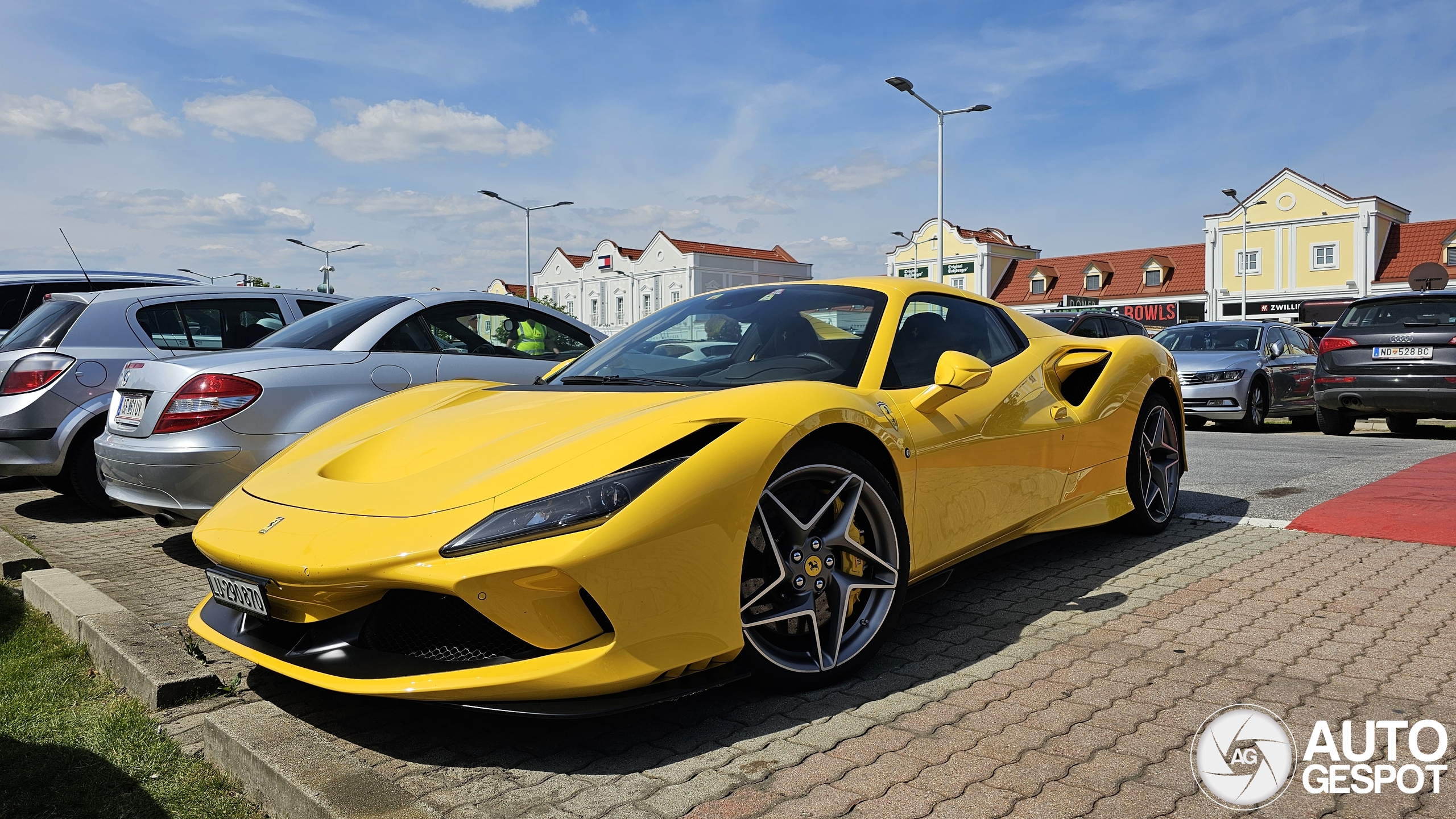 Ferrari F8 Spider