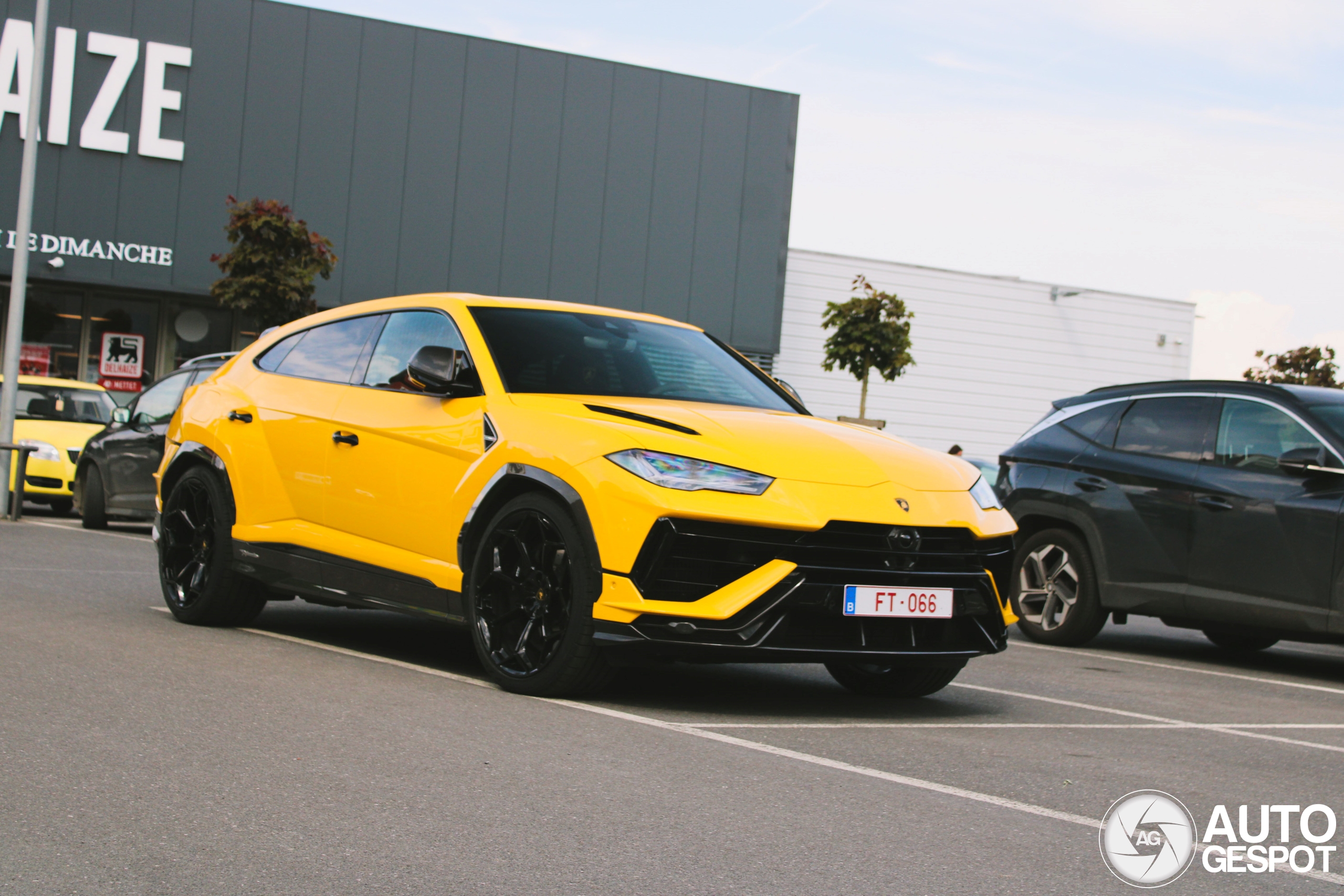 Lamborghini Urus Performante