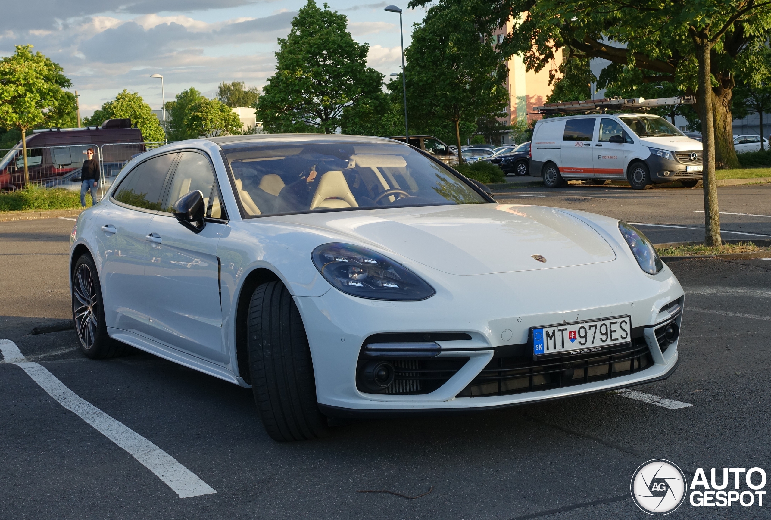 Porsche 971 Panamera Turbo Sport Turismo