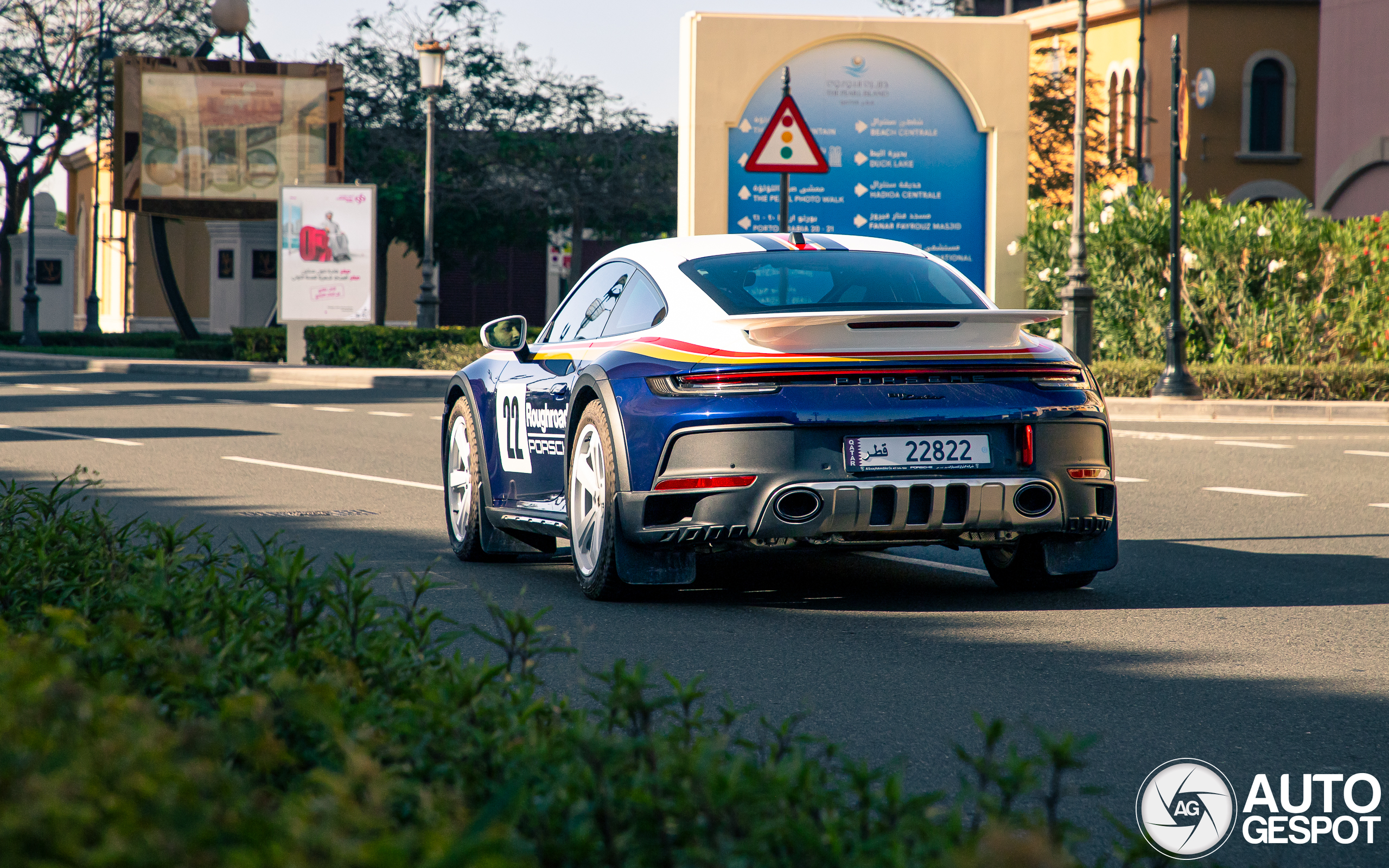 Porsche 992 Dakar